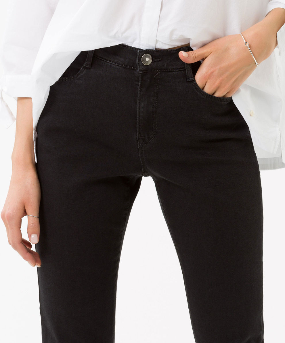 Damen black Style CAROLA Jeans FEMININE clean