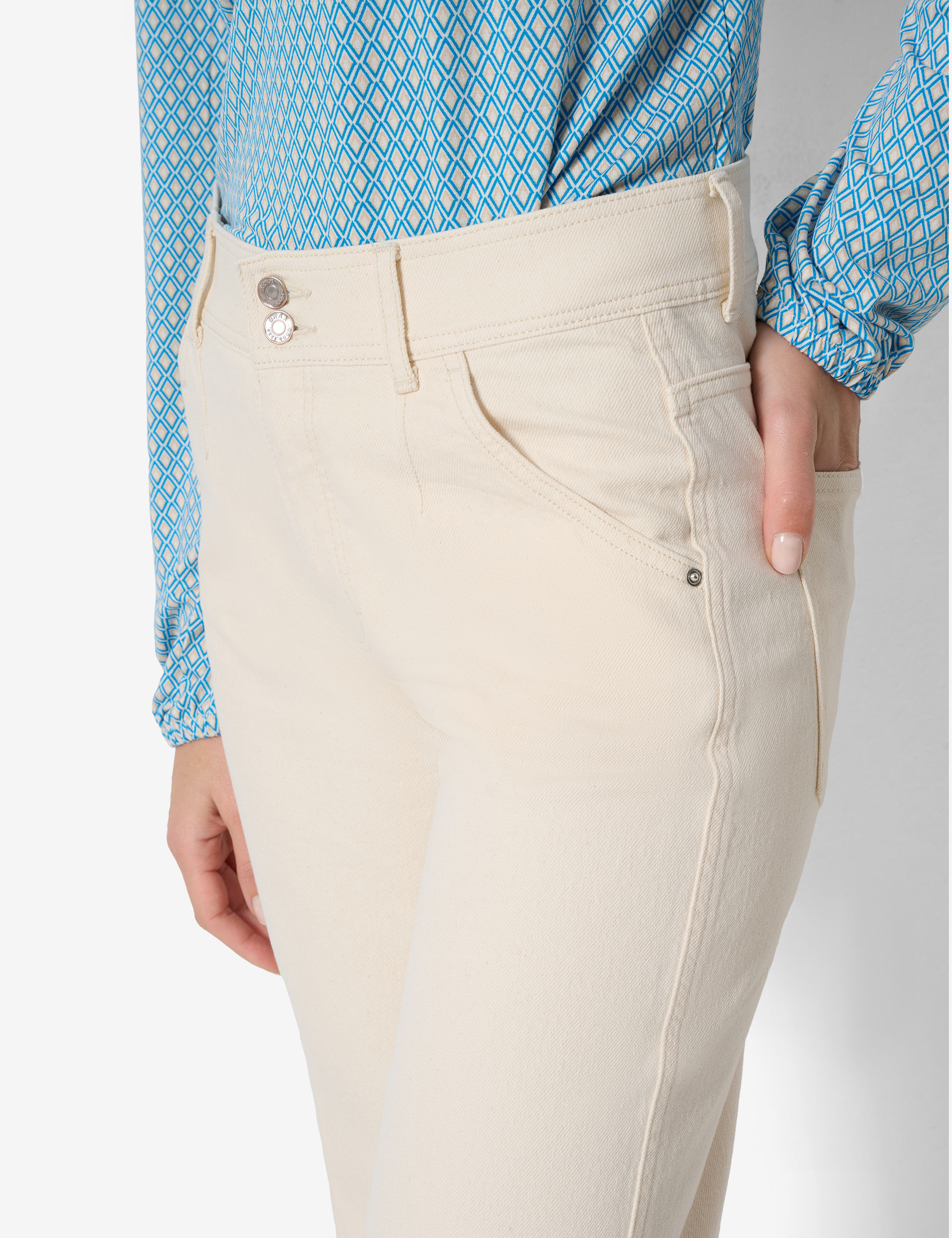Women Style MAINE CLEAN IVORY Wide Leg Detail 2