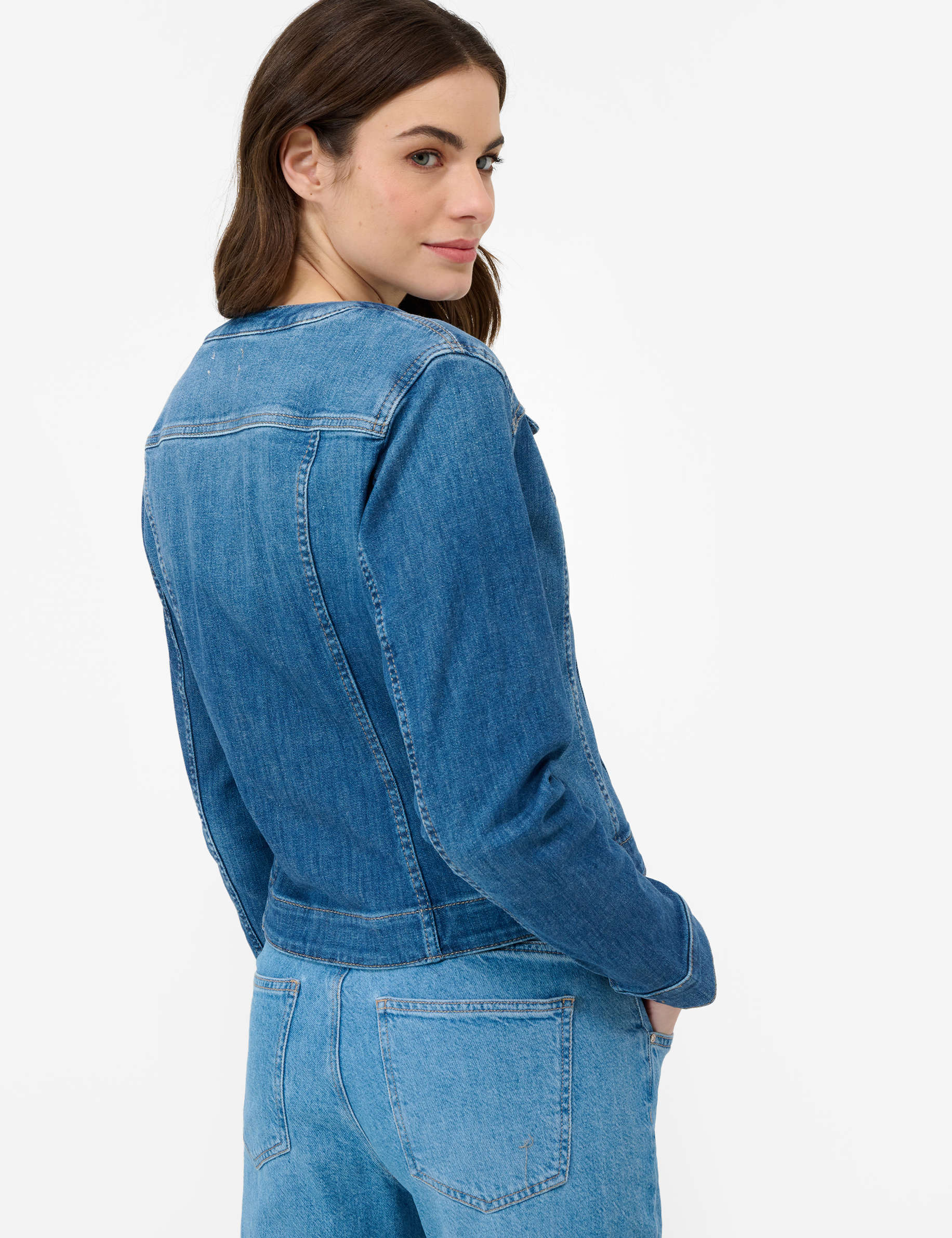 Women Style SEATTLE REGULAR BLUE  Model back