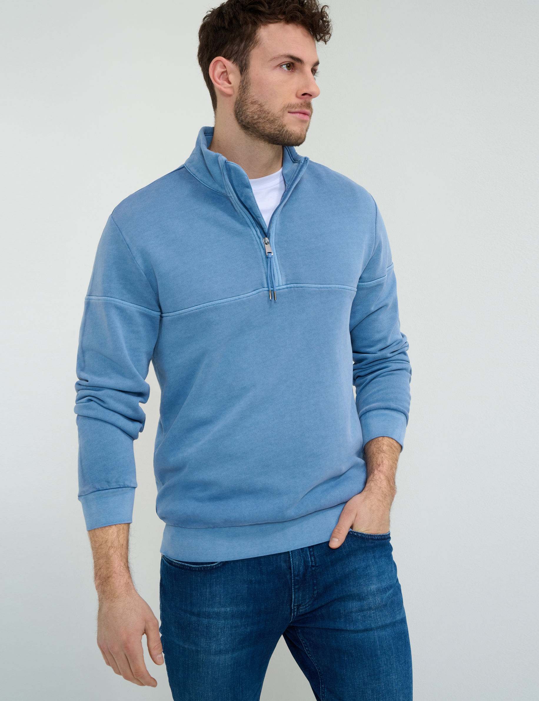 Men Style SION dusty blue  Model Front