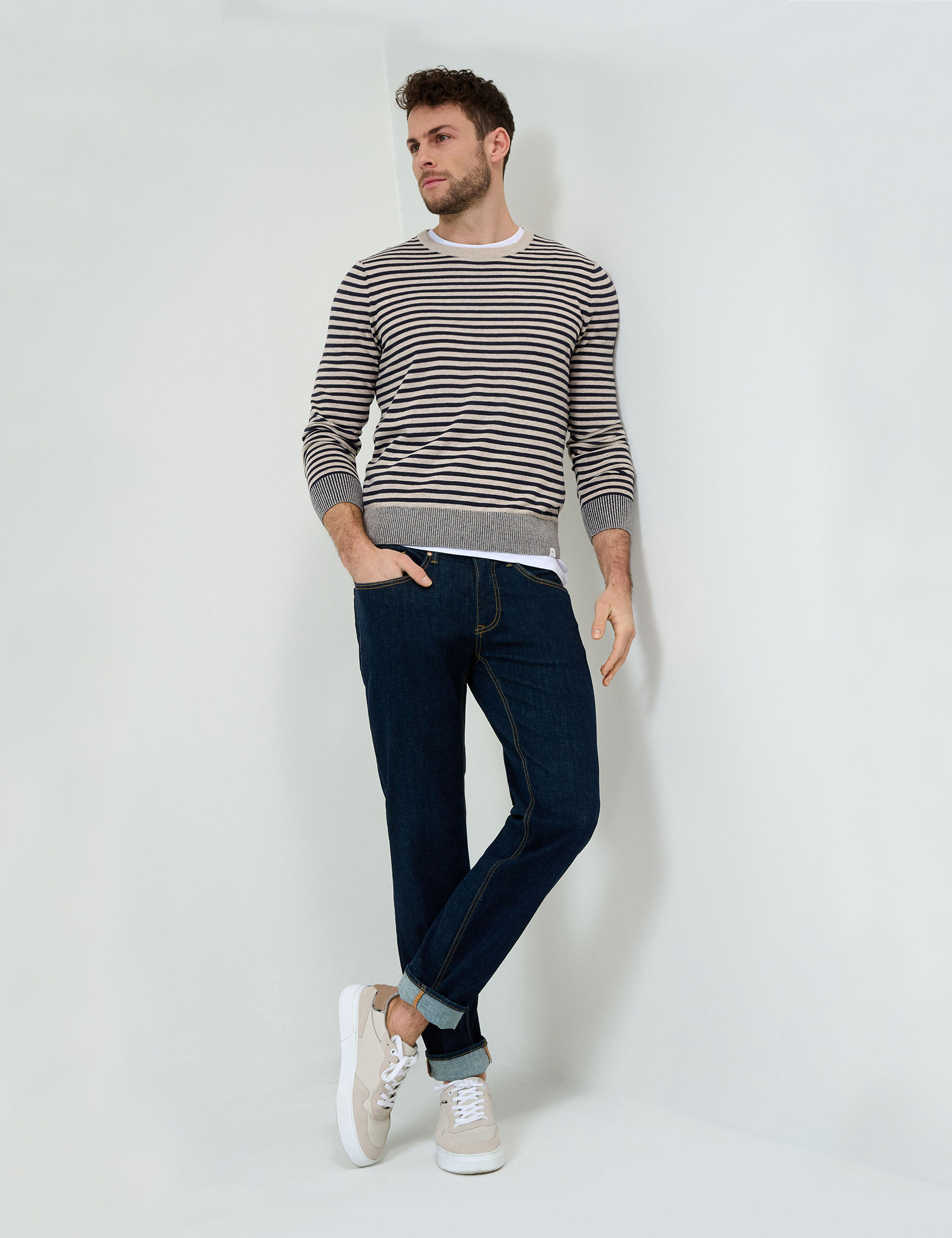 Men Style CHRIS RAW Slim Fit Model Outfit