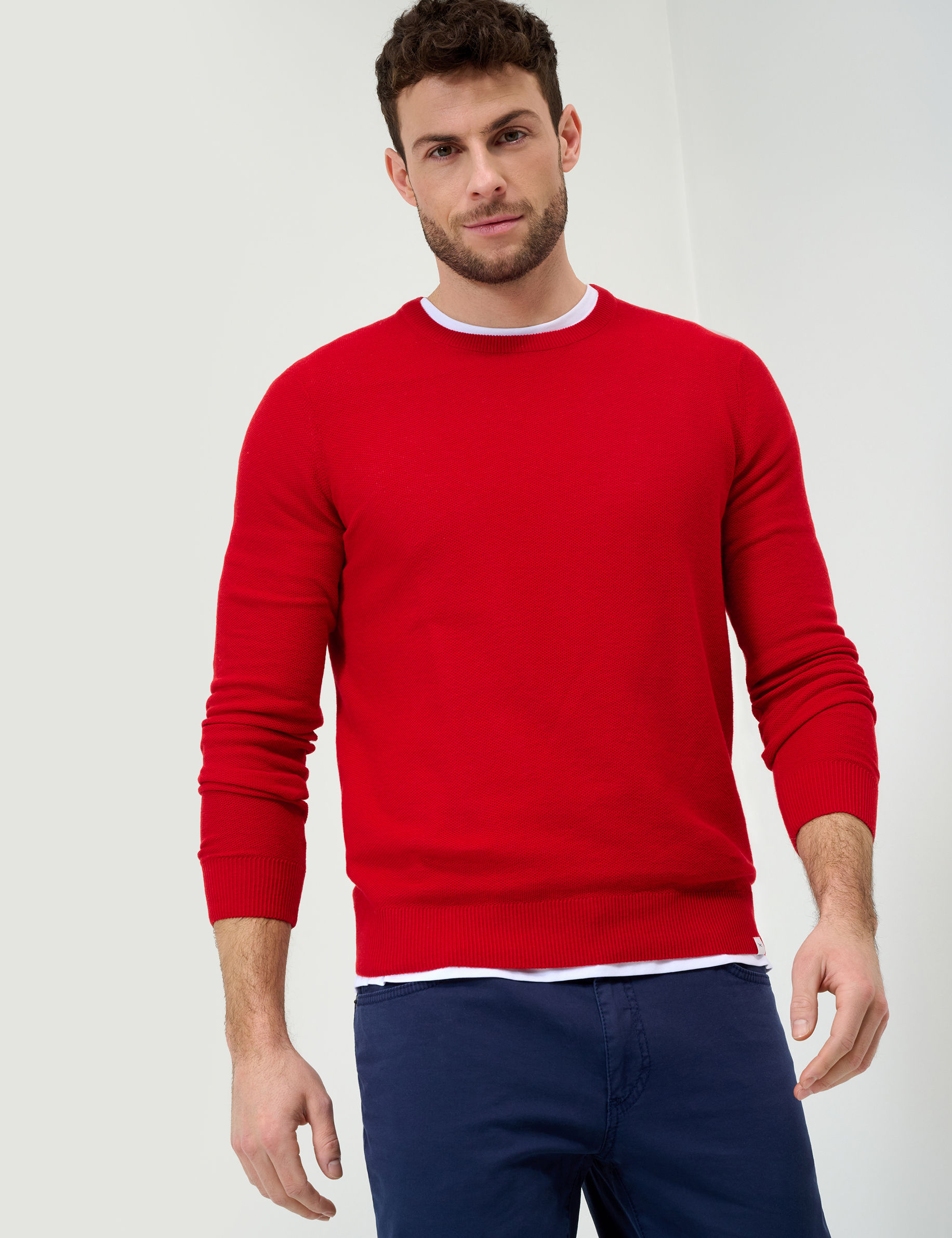Men Style RICK signal red  Model Front