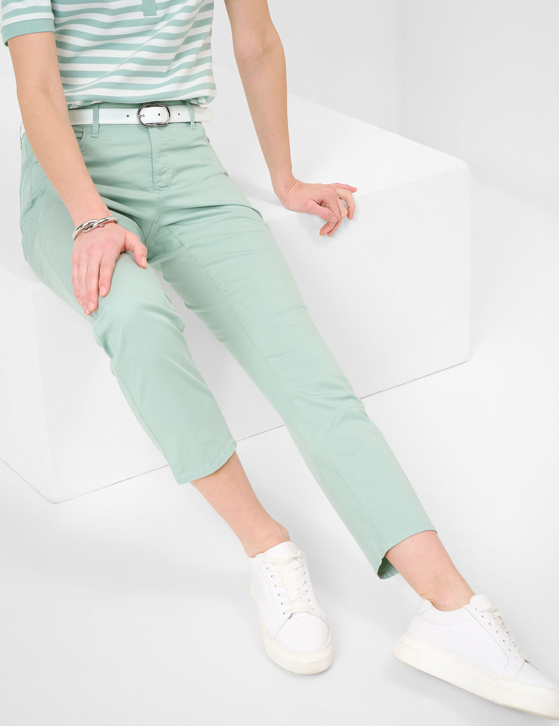 Women Style MARY S MINT Regular Fit Detail 1
