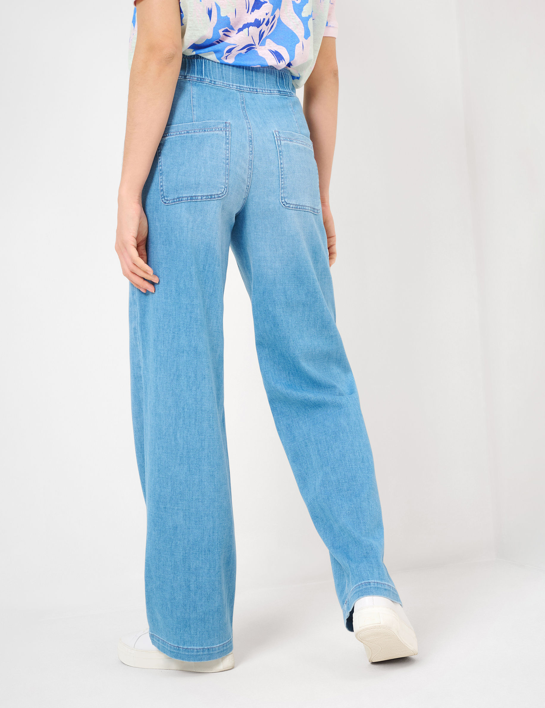 Women Style MAINE USED BLEACHED BLUE Wide Leg Model back