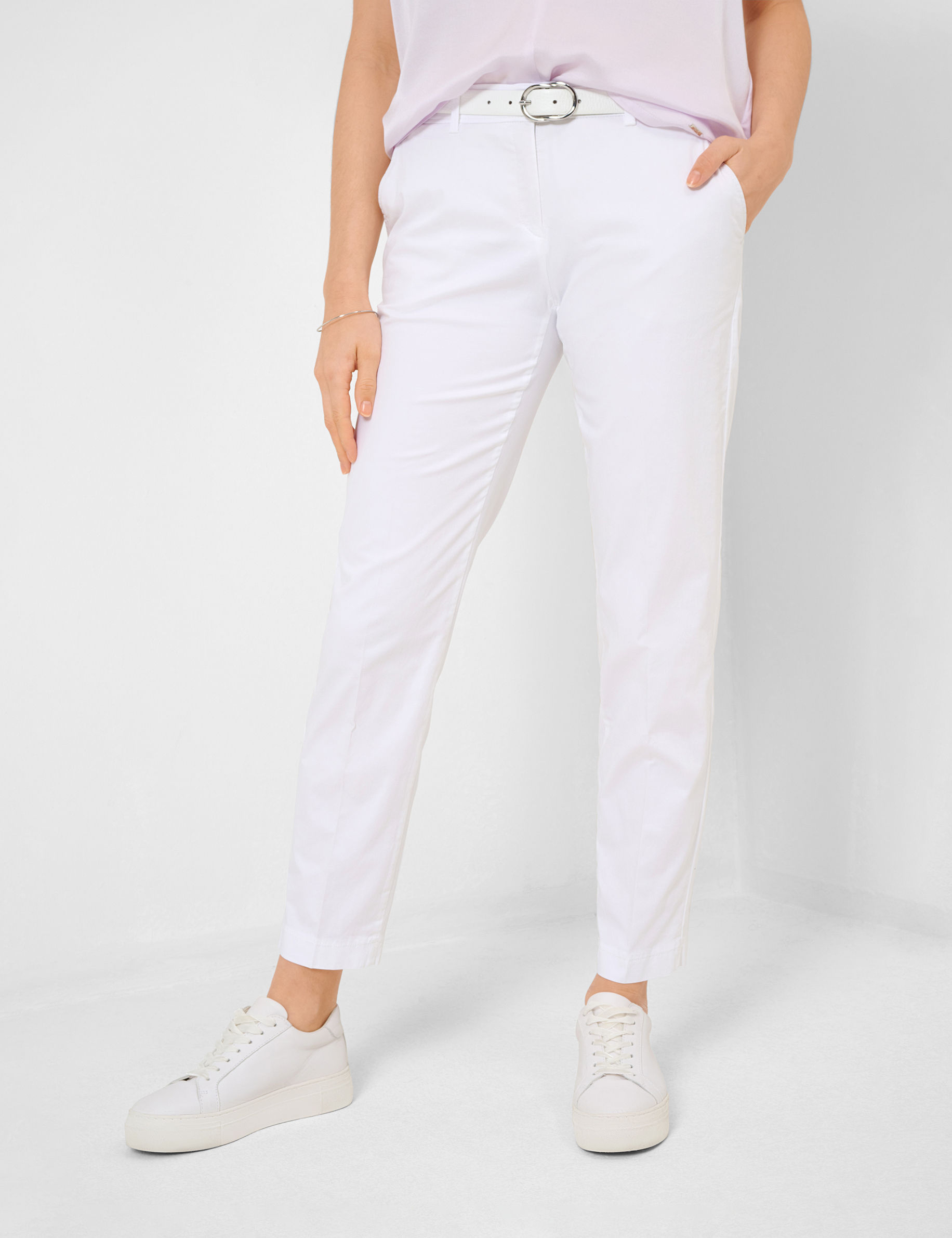 Women Style MARON S WHITE Regular Fit Model Front