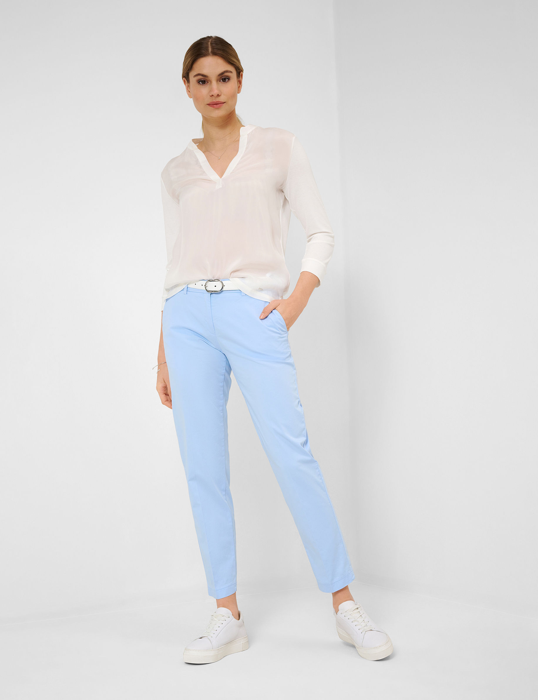 Women Style MARON S BLUSH BLUE Regular Fit Model Outfit