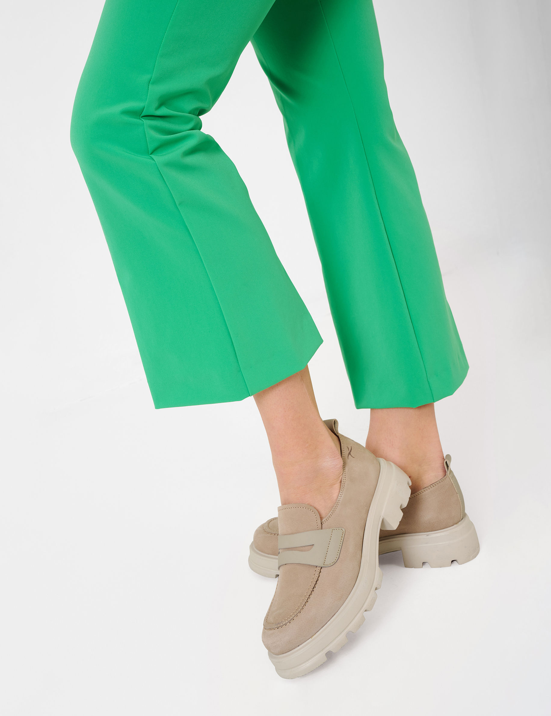 Women Style SHAKIRA S APPLE GREEN Slim Fit Detail 2