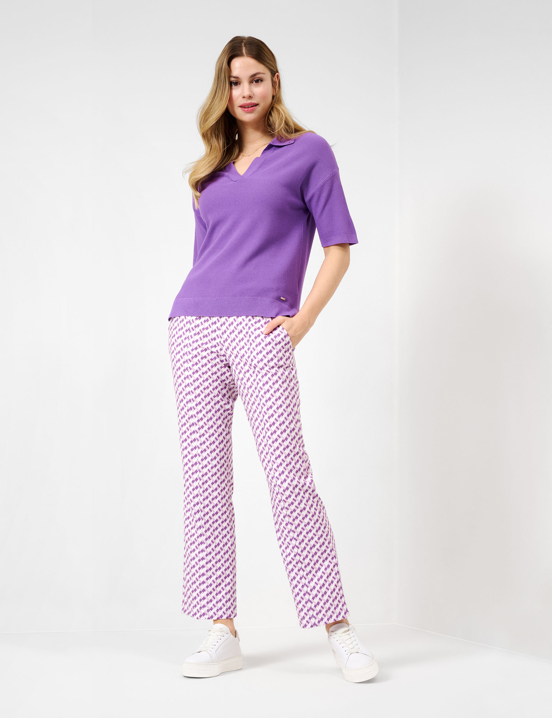 Women Style LILIAN purple  Model Outfit