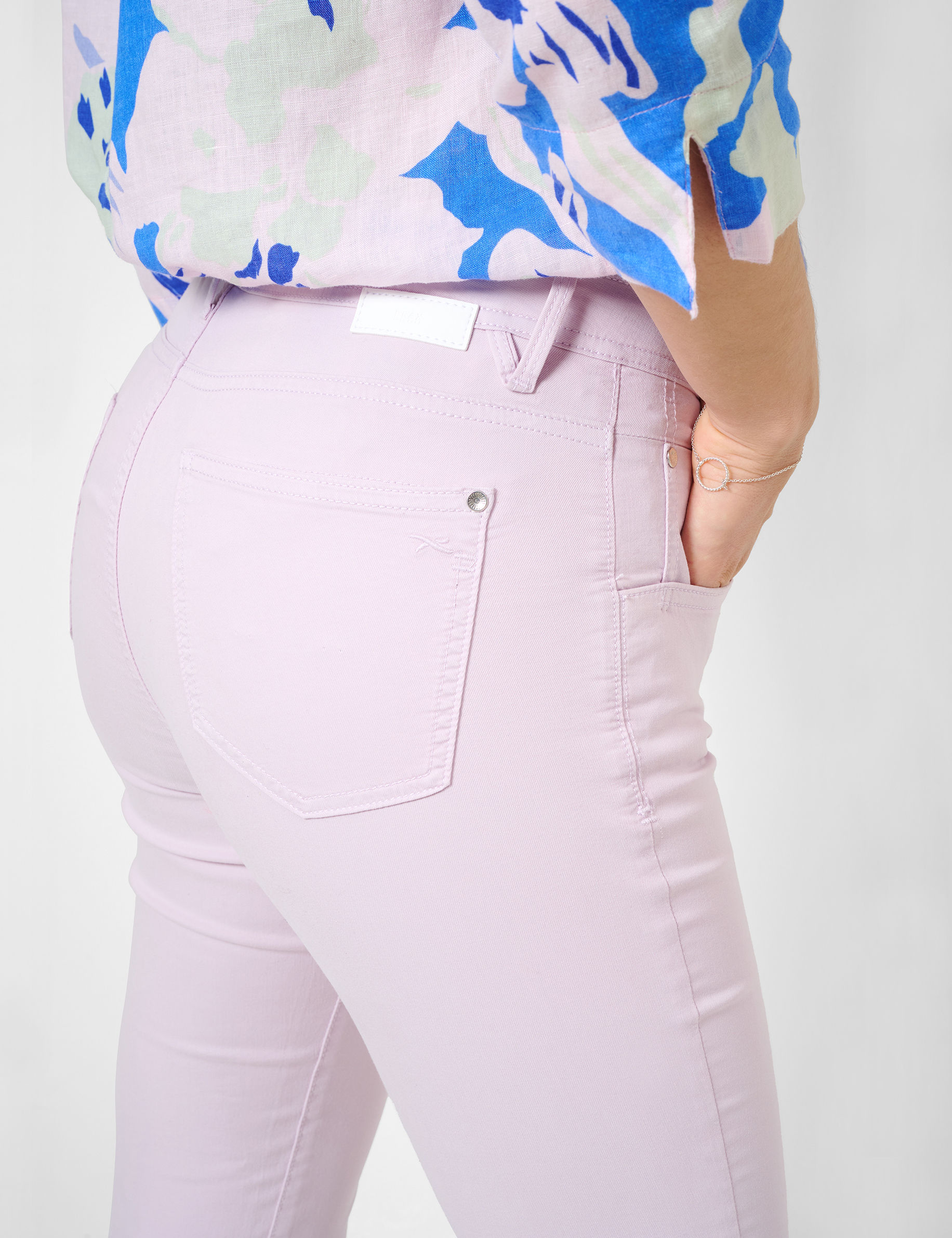 Women Style SHAKIRA S SOFT PURPLE Slim Fit Detail 2