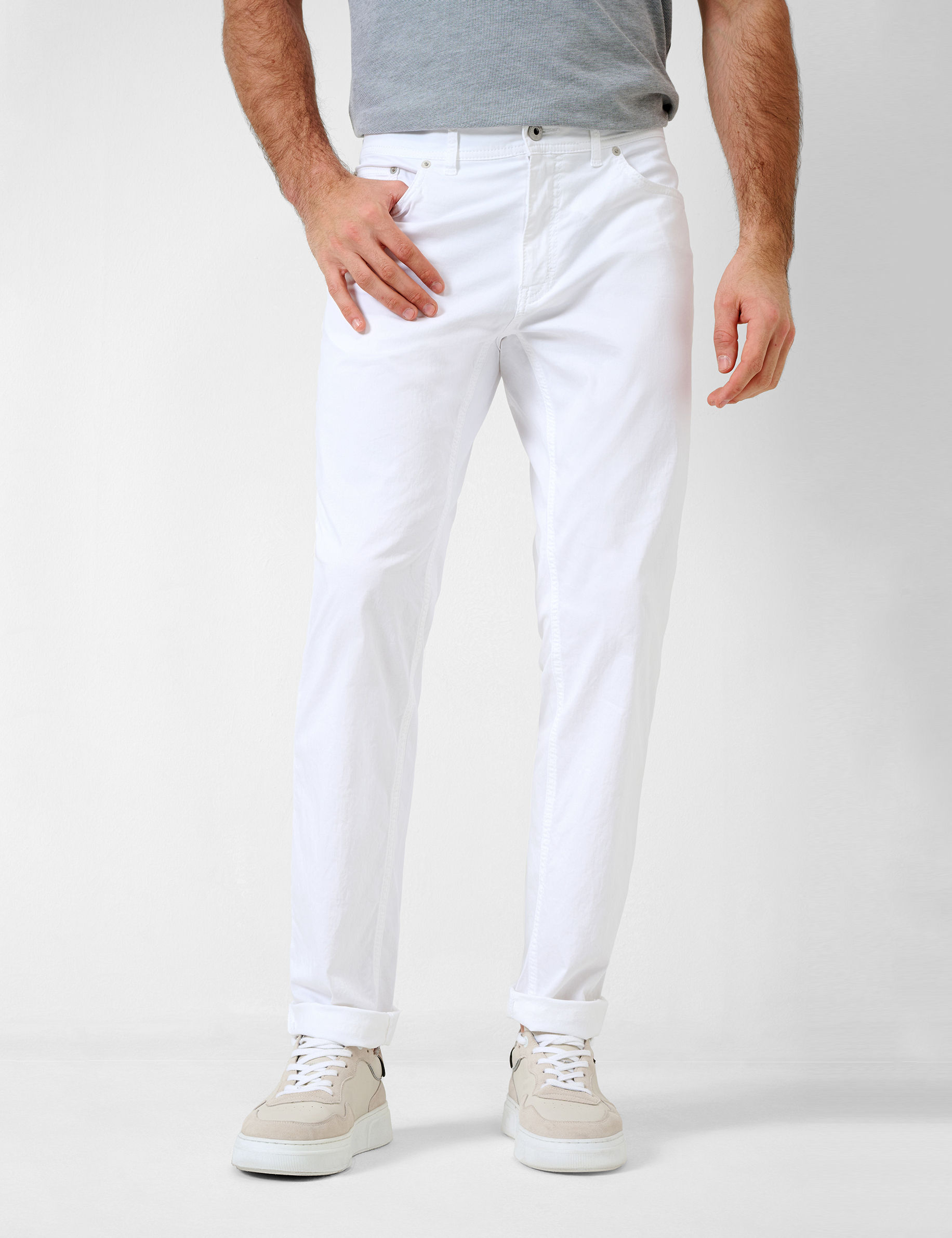 Men Style COOPER WHITE Regular Fit Model Front