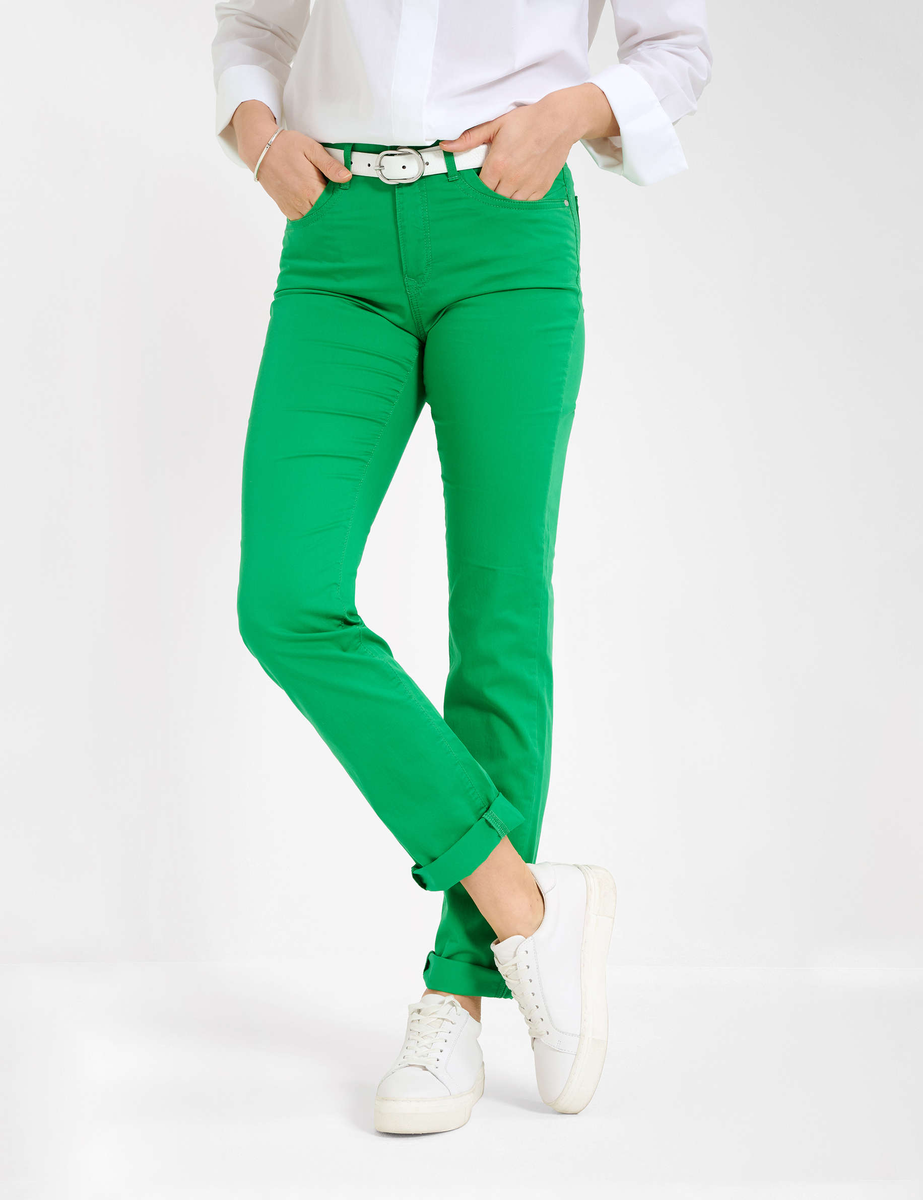 Women Style MARY APPLE GREEN Regular Fit Model Front