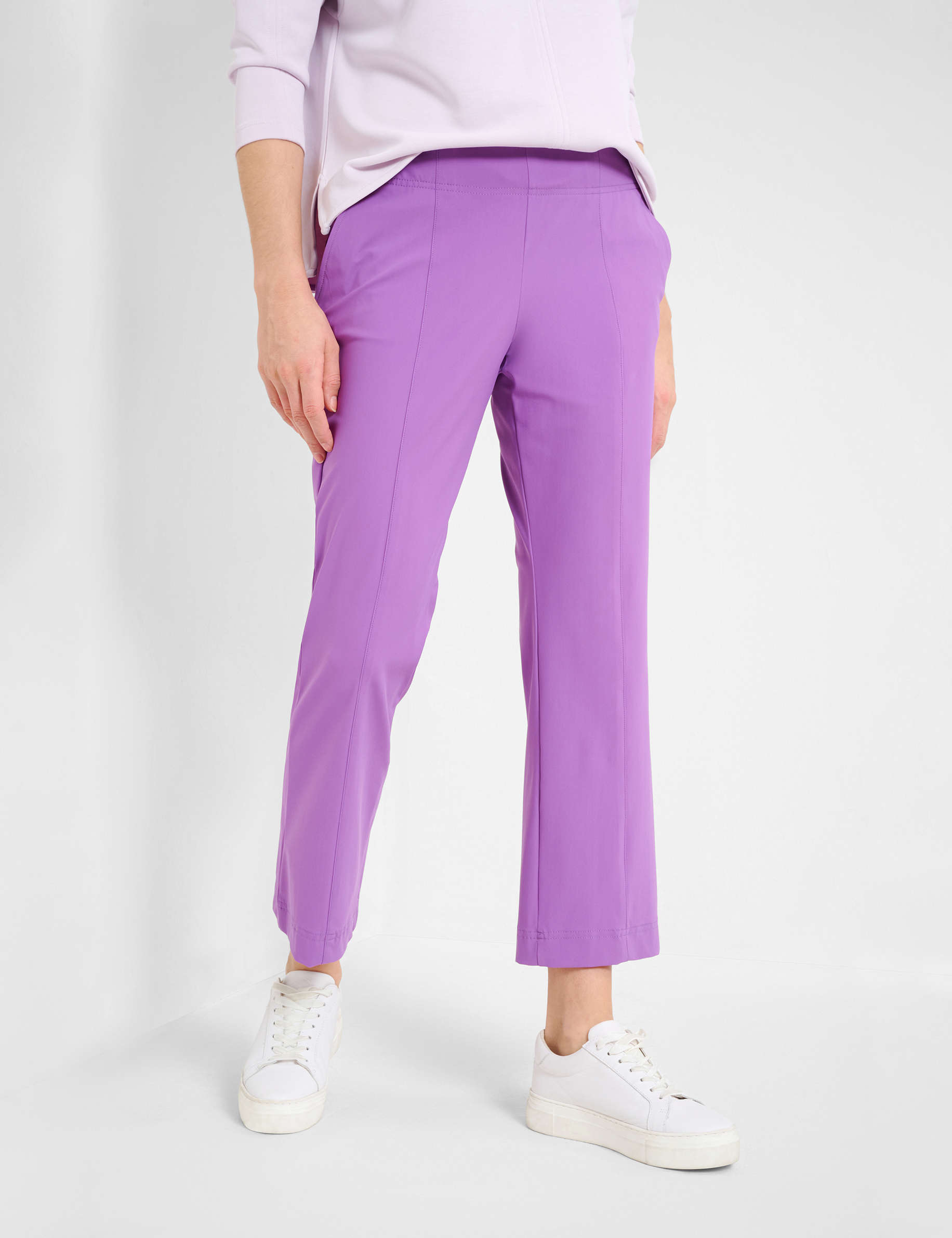 Women Style MALIA S PURPLE Slim Fit Model Front