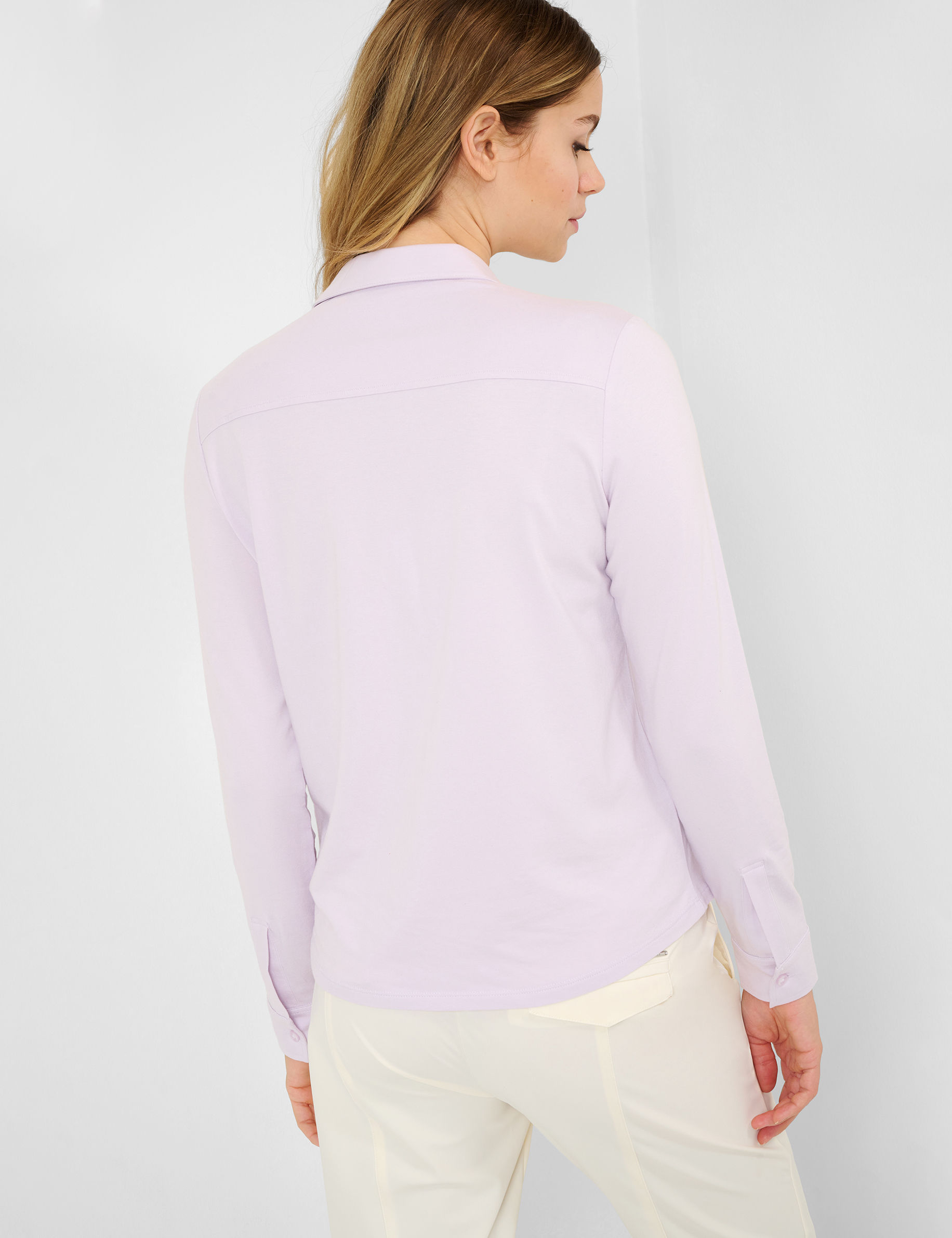 Women Style CELINA soft purple  Model back