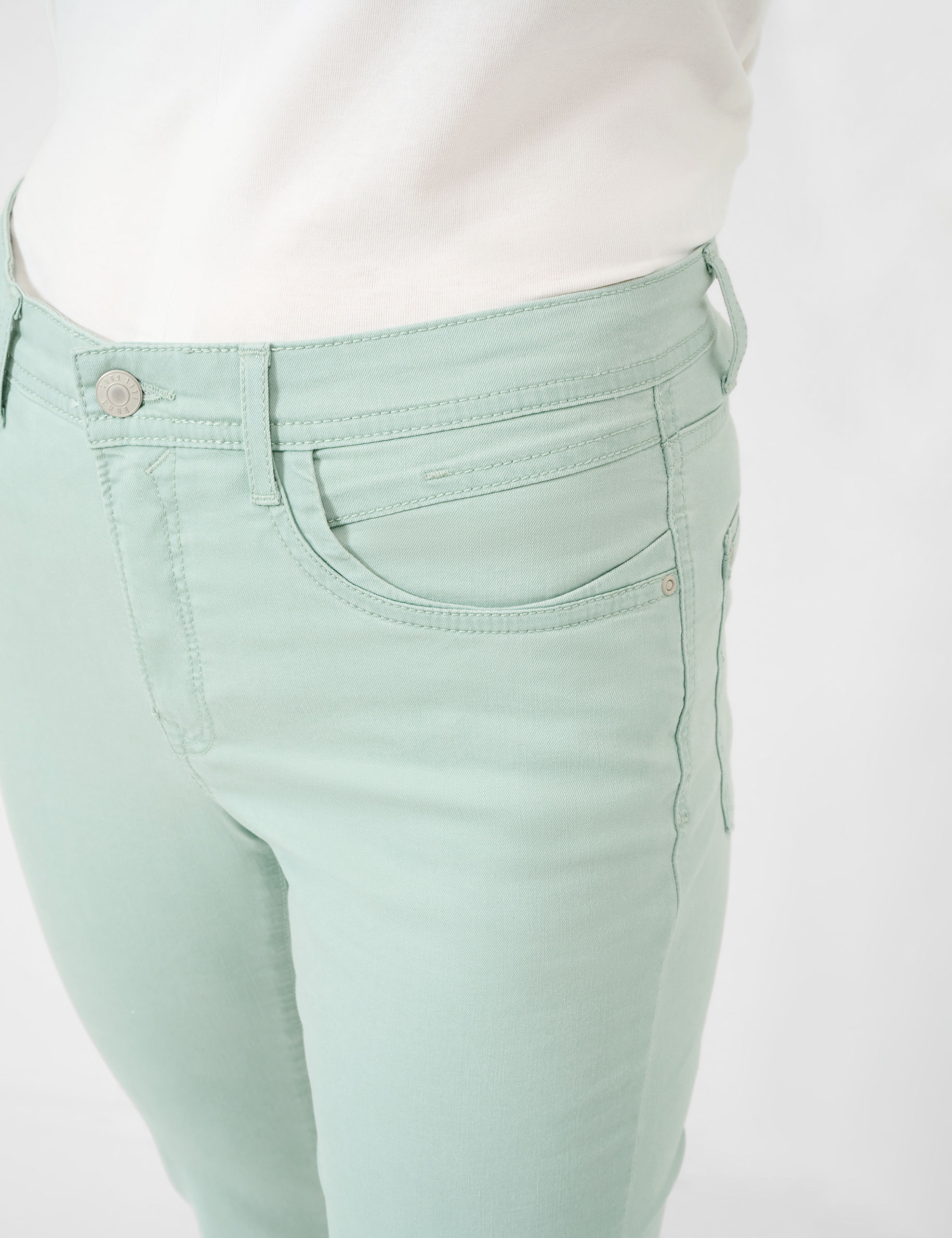 Women Style MARY MINT Regular Fit Detail 2