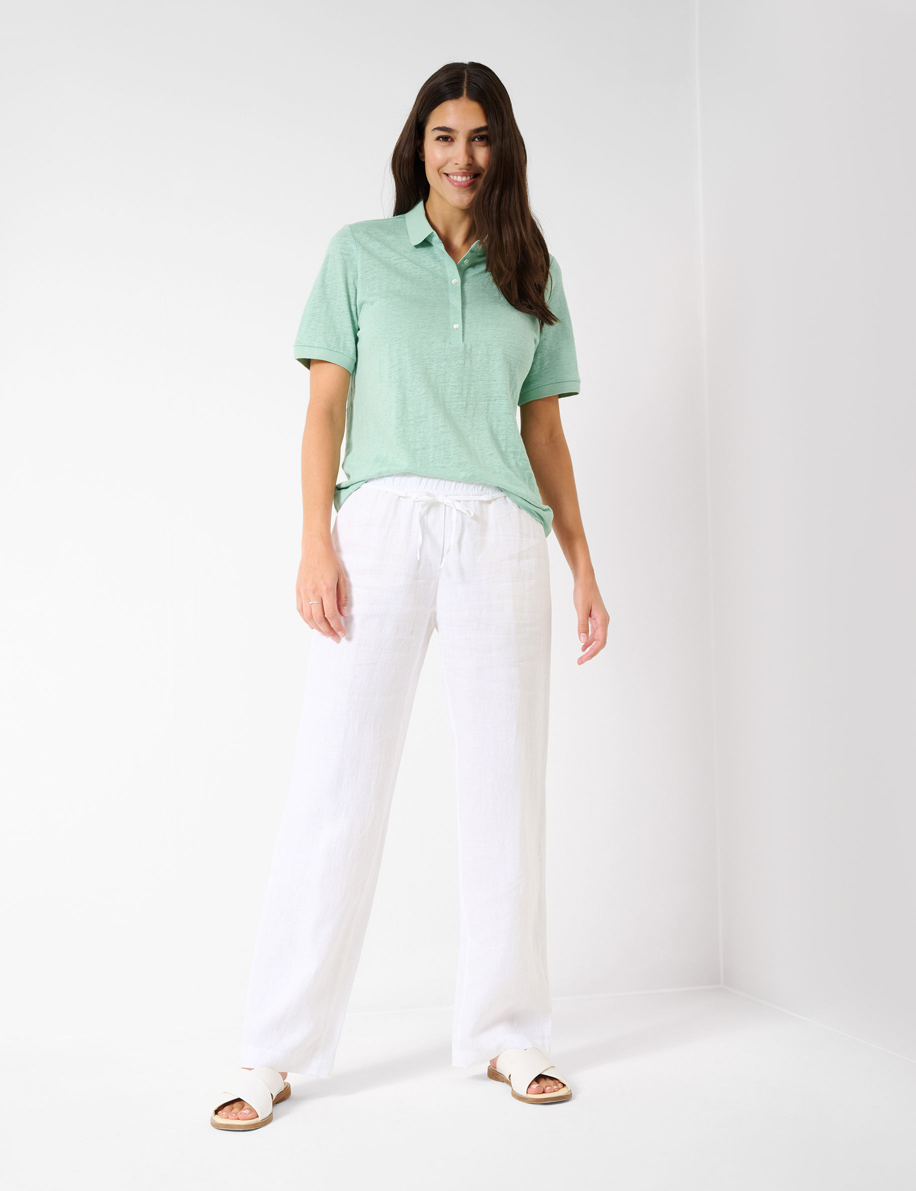 Women Style CLAIRE mint  Model Outfit