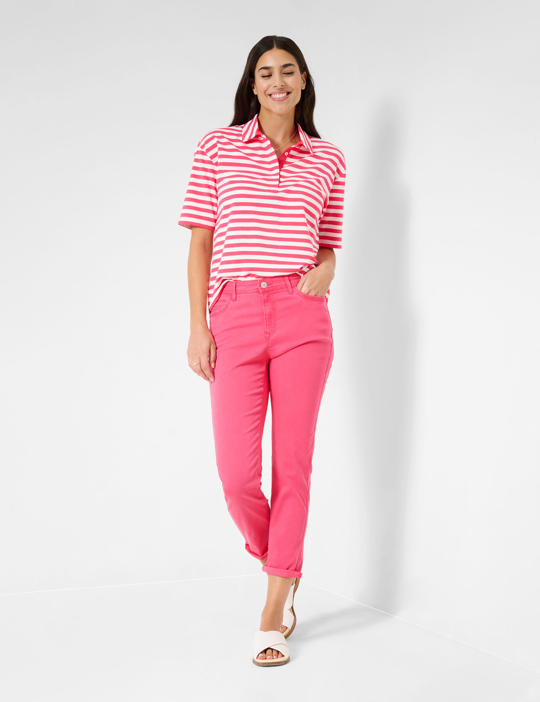 Women Style MARY S MAGENTA Regular Fit Model Outfit