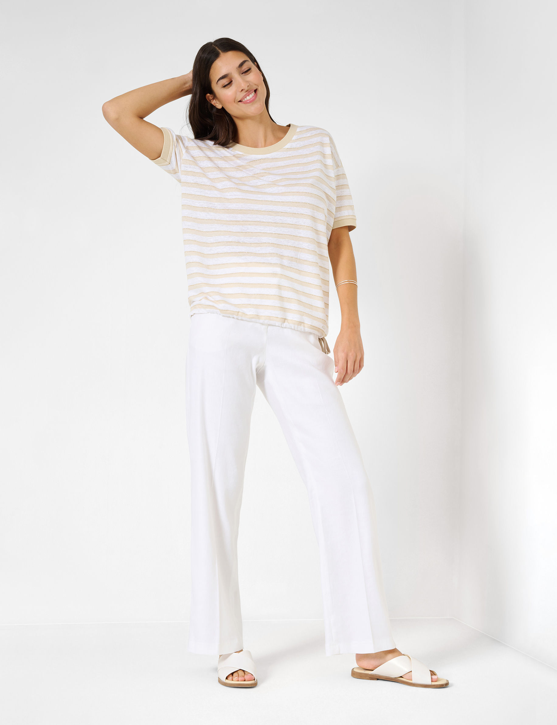 Women Style MAINE WHITE Wide Leg Model Outfit