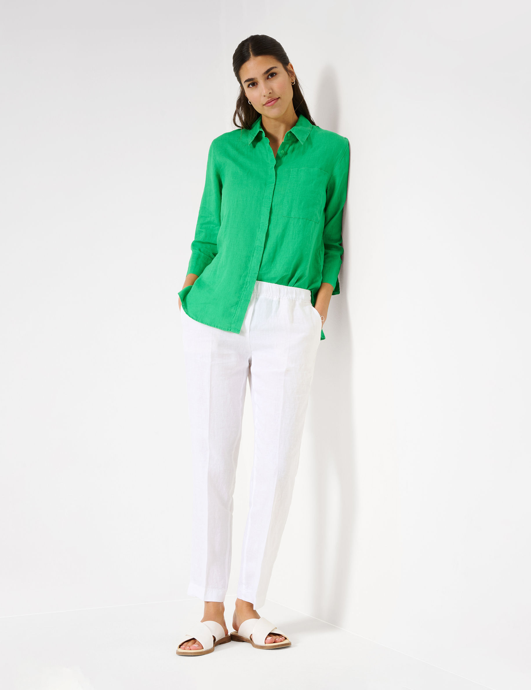 Women Style VICKI apple green  Model Outfit