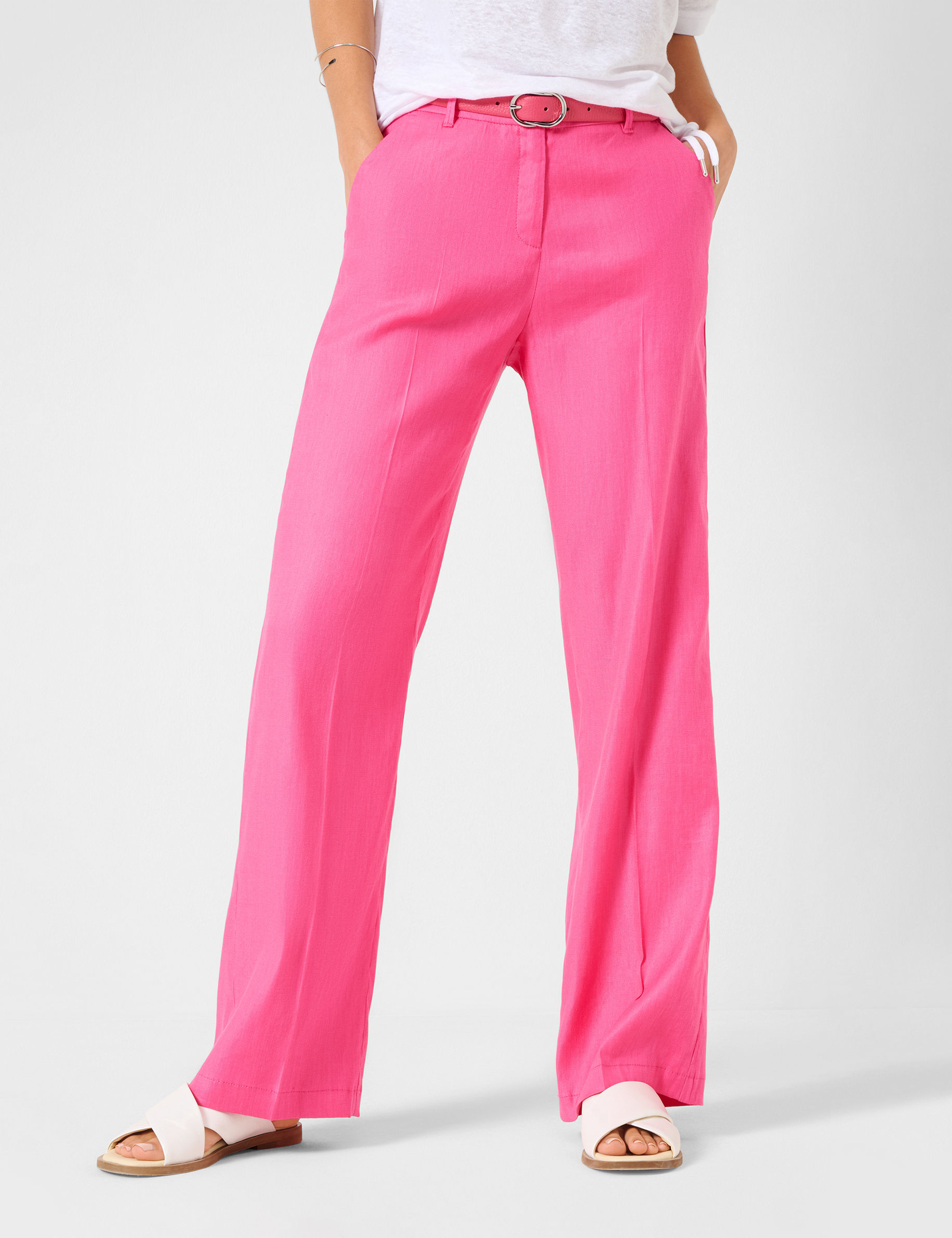 Women Style MAINE PINK Wide Leg Model Front