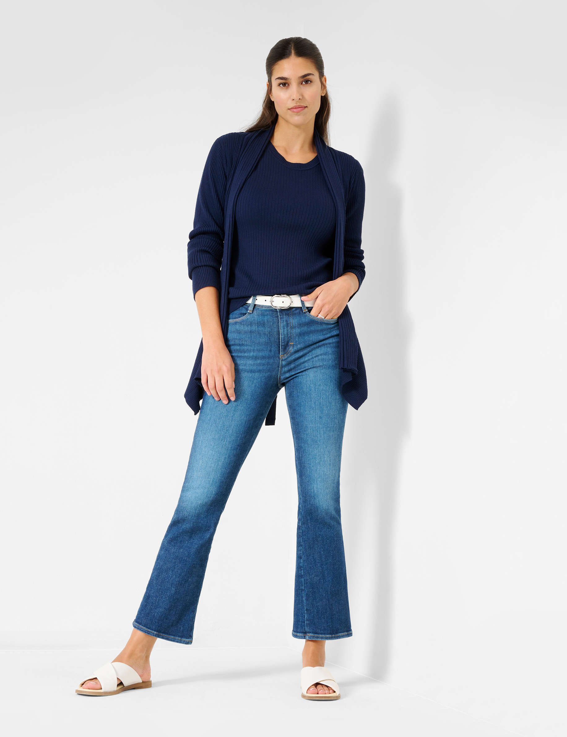 Women Style ANA S USED DARK BLUE Skinny Fit Model Outfit