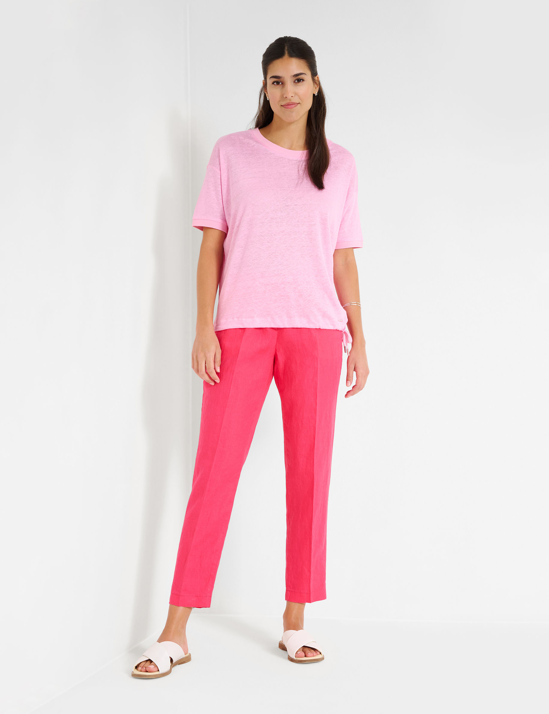 Women Style MARON S MAGENTA Regular Fit Model Outfit