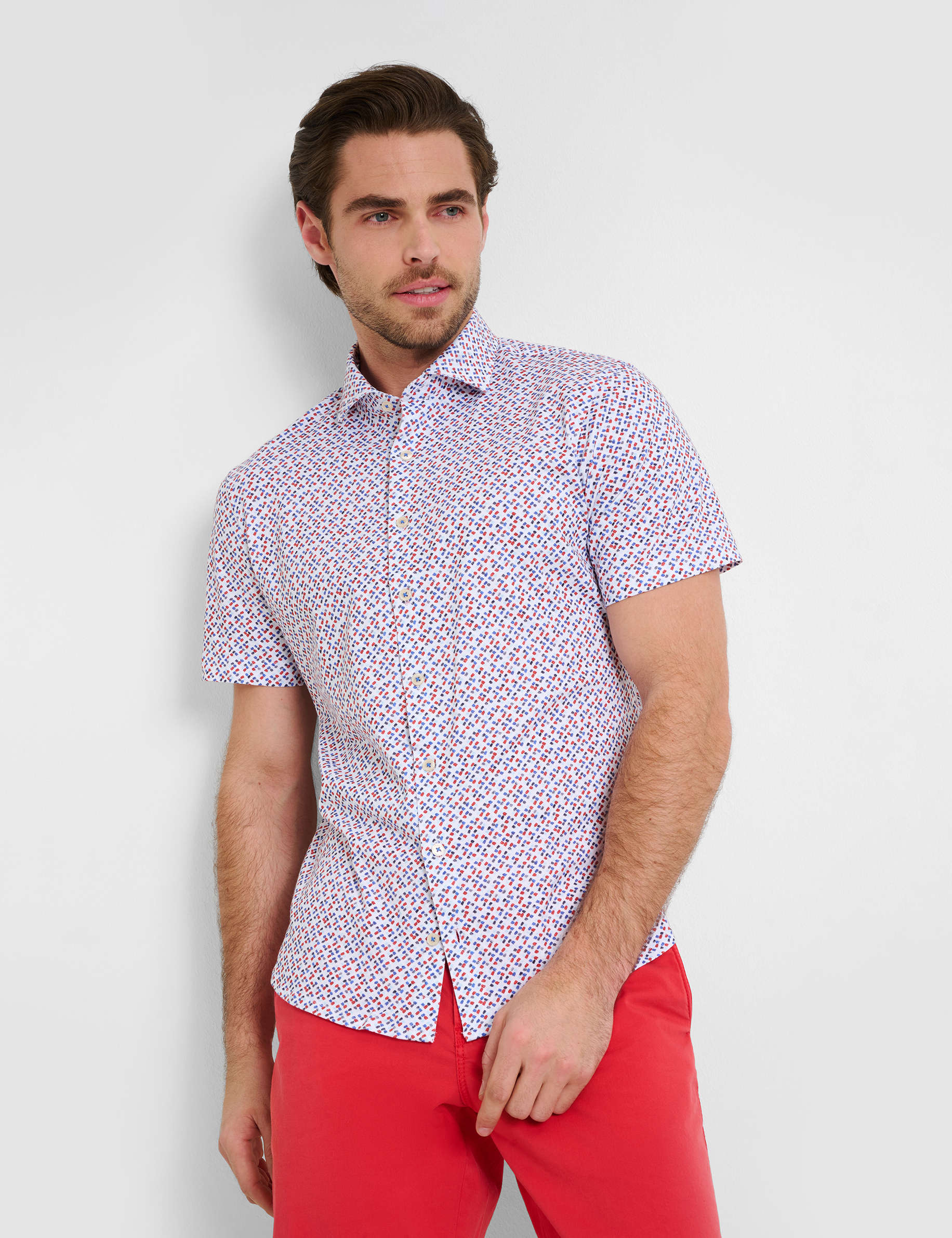 Men Style HARDY coral  Model Front