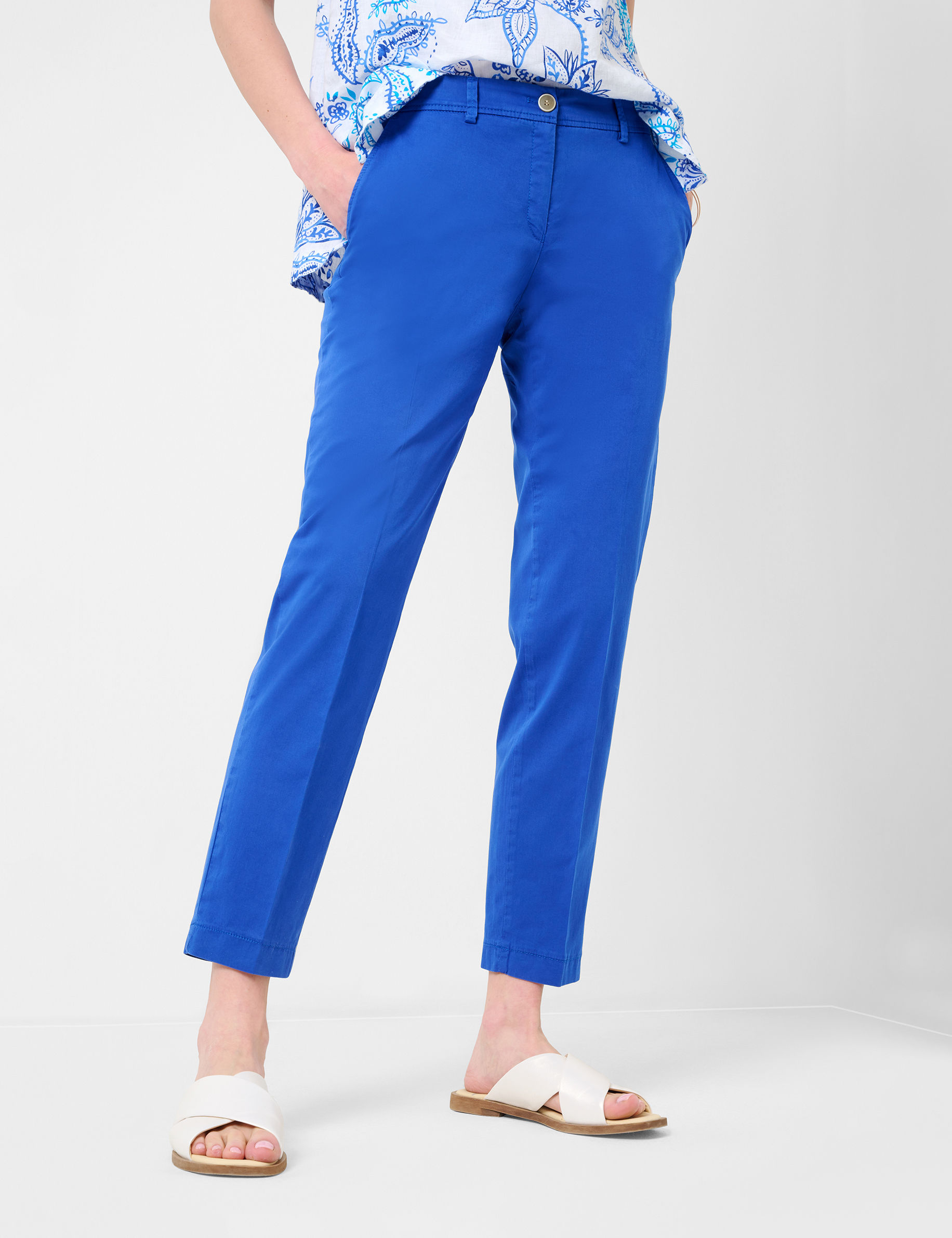 Women Style MARON S INKED BLUE Regular Fit Model Front