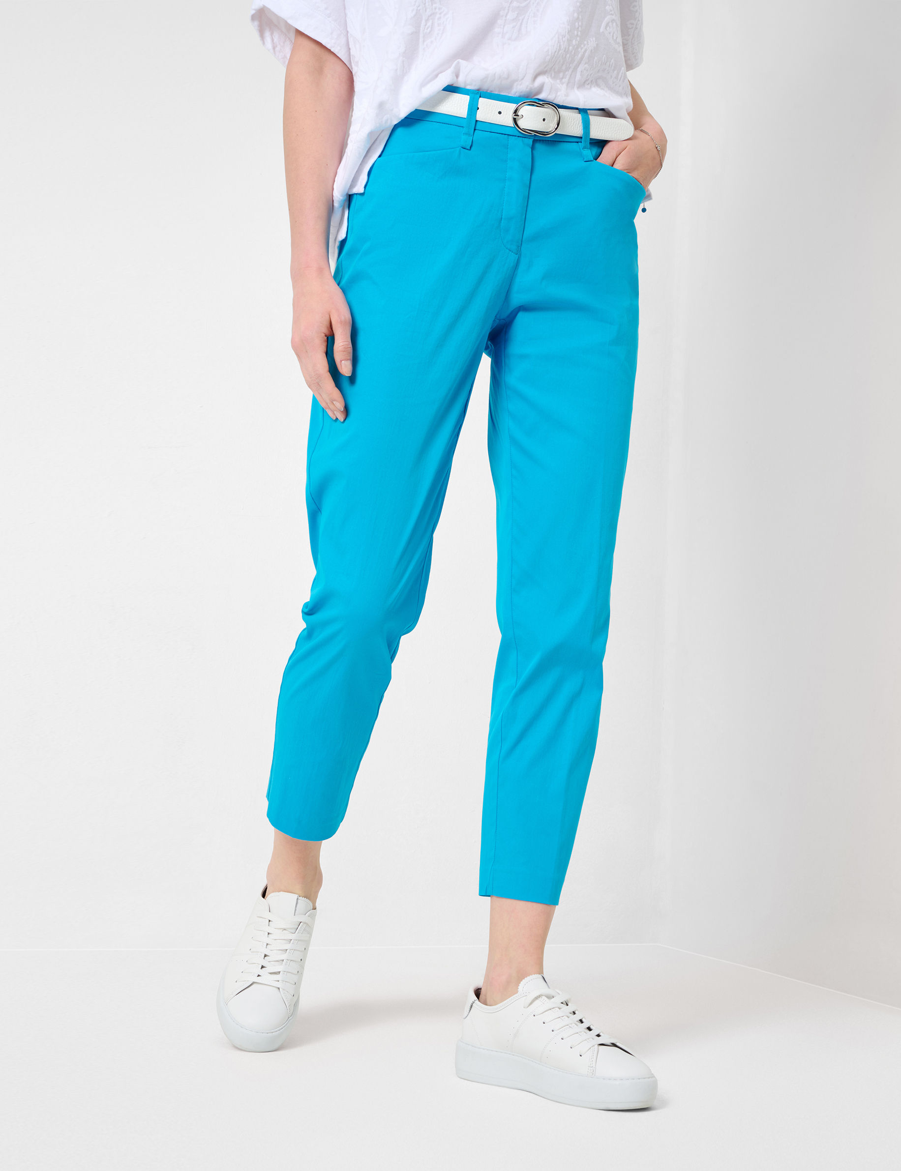 Shades of Blue, Women, REGULAR, Style MARA S, MODEL_FRONT_ISHOP