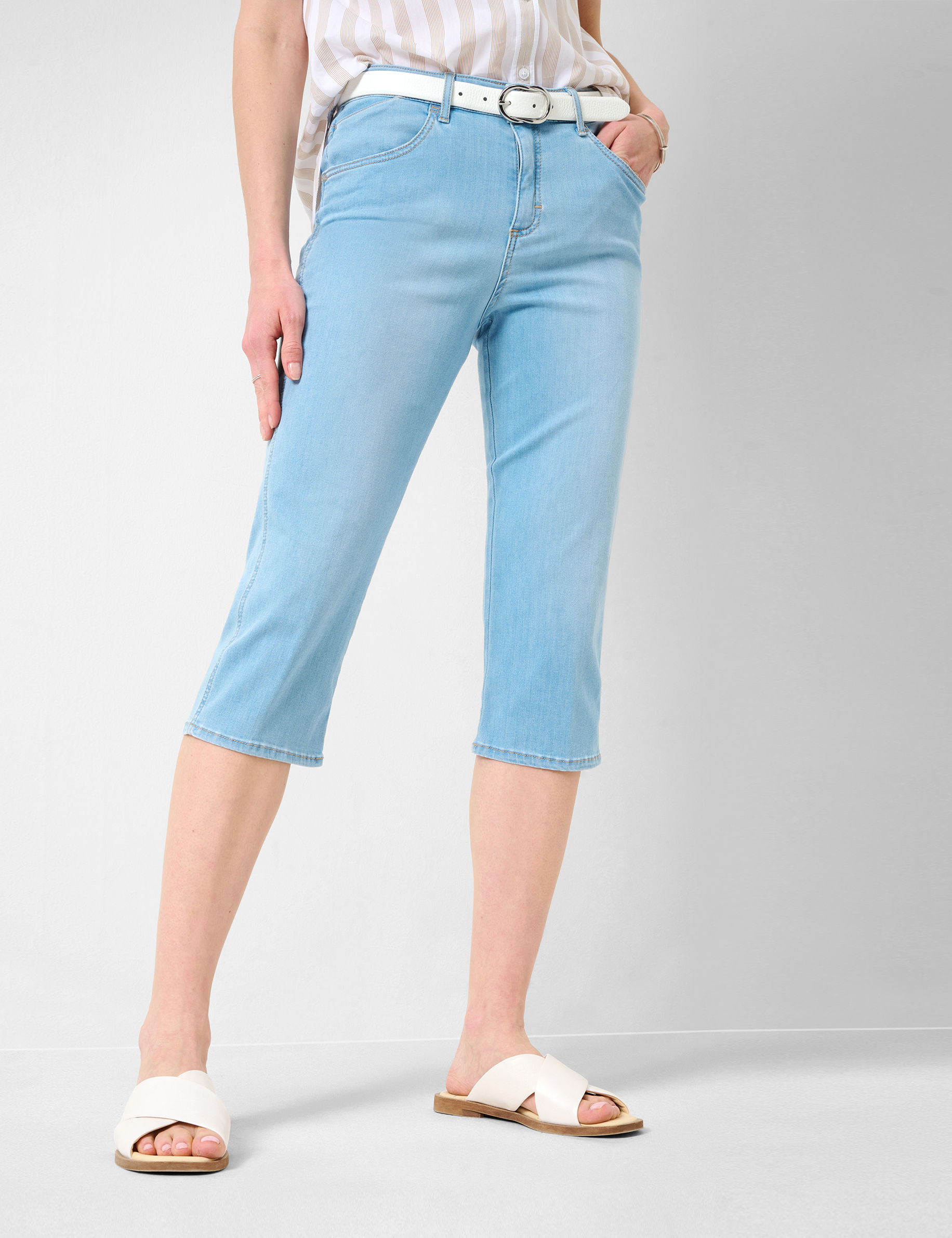Women Style SHAKIRA C USED LIGHT BLUE Slim Fit Model Front
