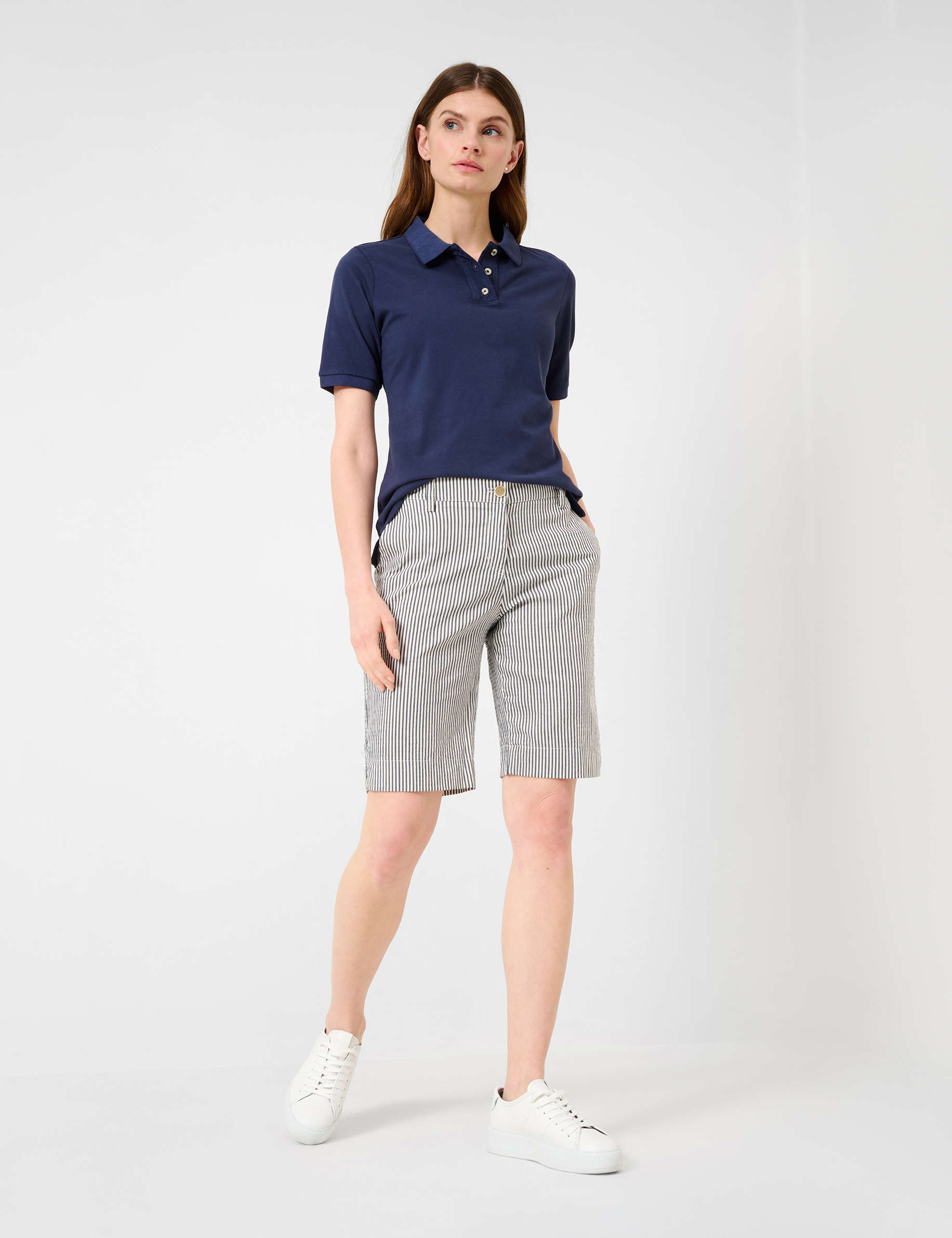 Women Style CLEO indigo  Model Outfit