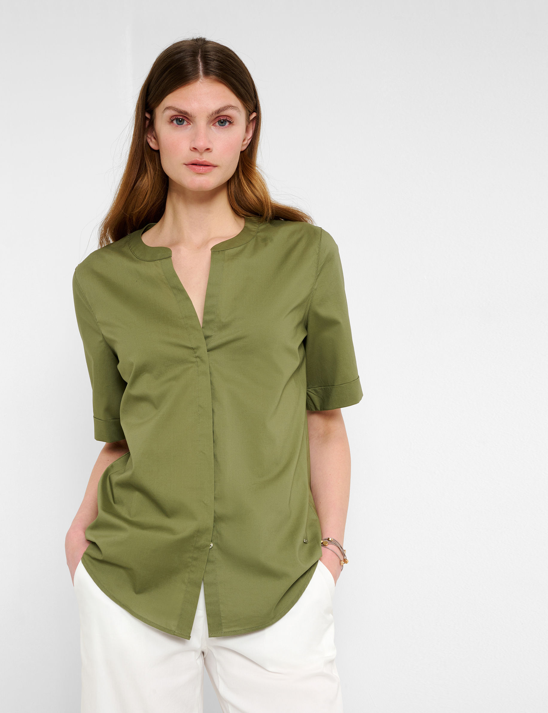 Shades of green, Women, Style VERI, MODEL_FRONT_ISHOP