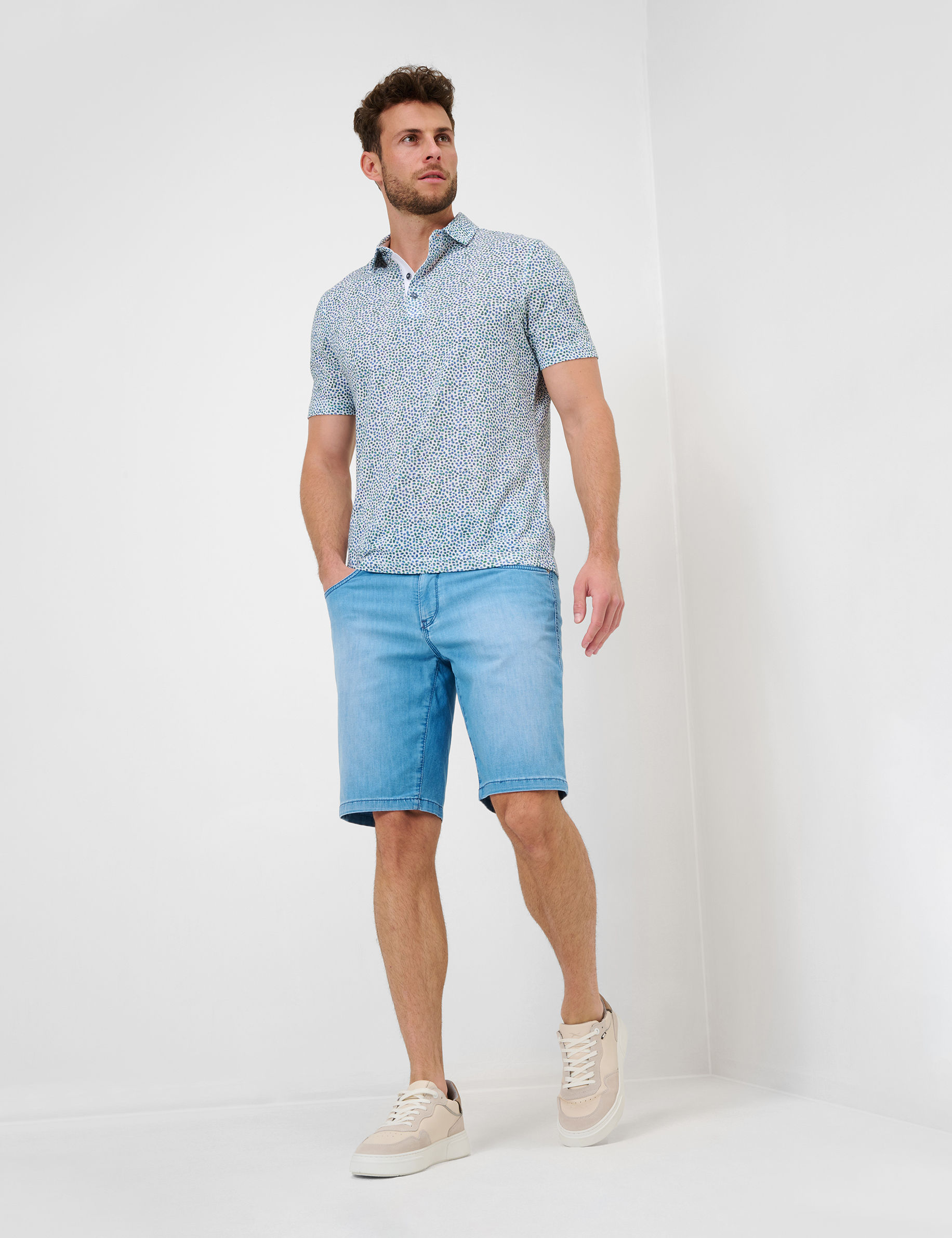 Men Style BALI OCEAN BLUE USED Regular Fit Model Outfit