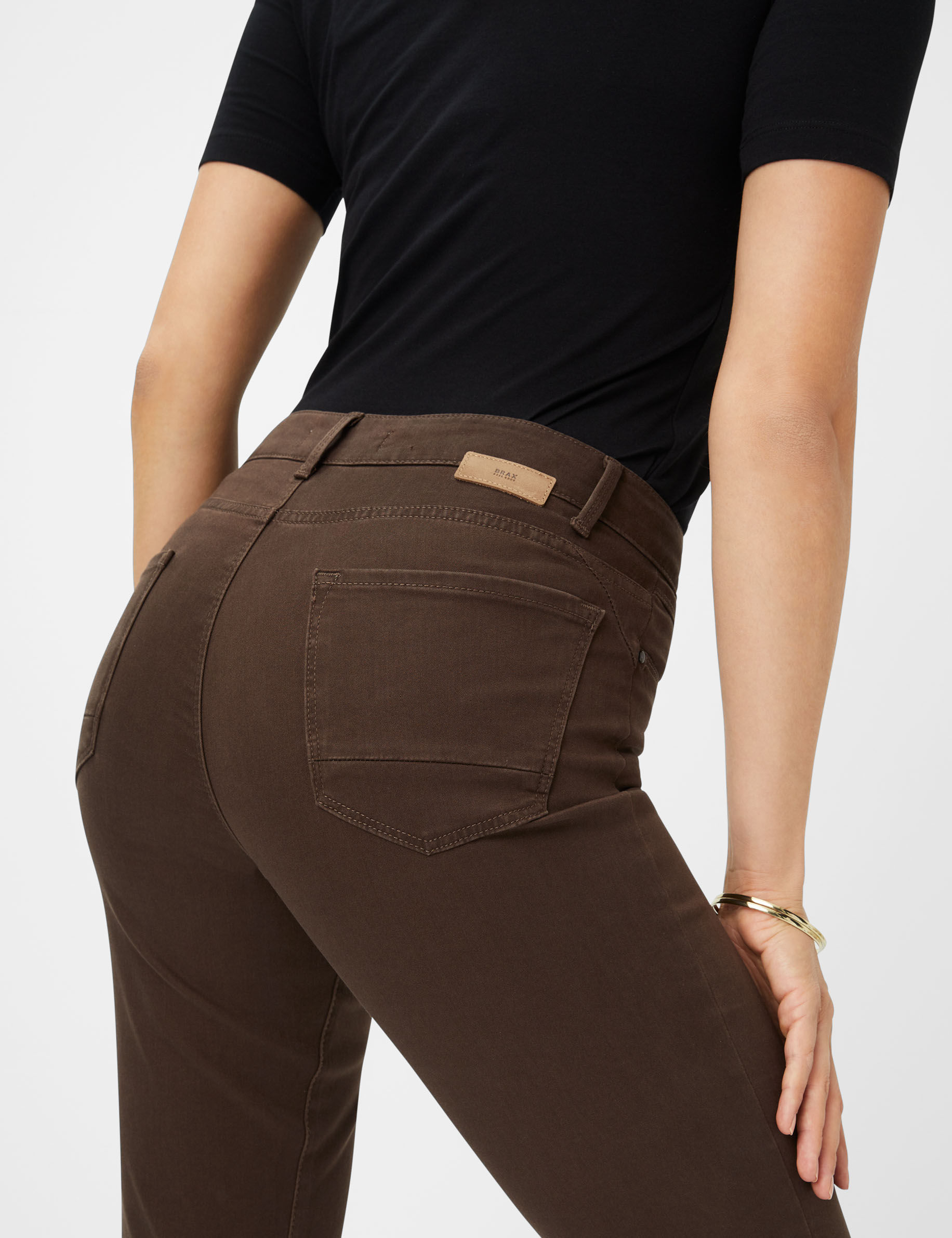 Women Style SHAKIRA BROWN Slim Fit Detail 2