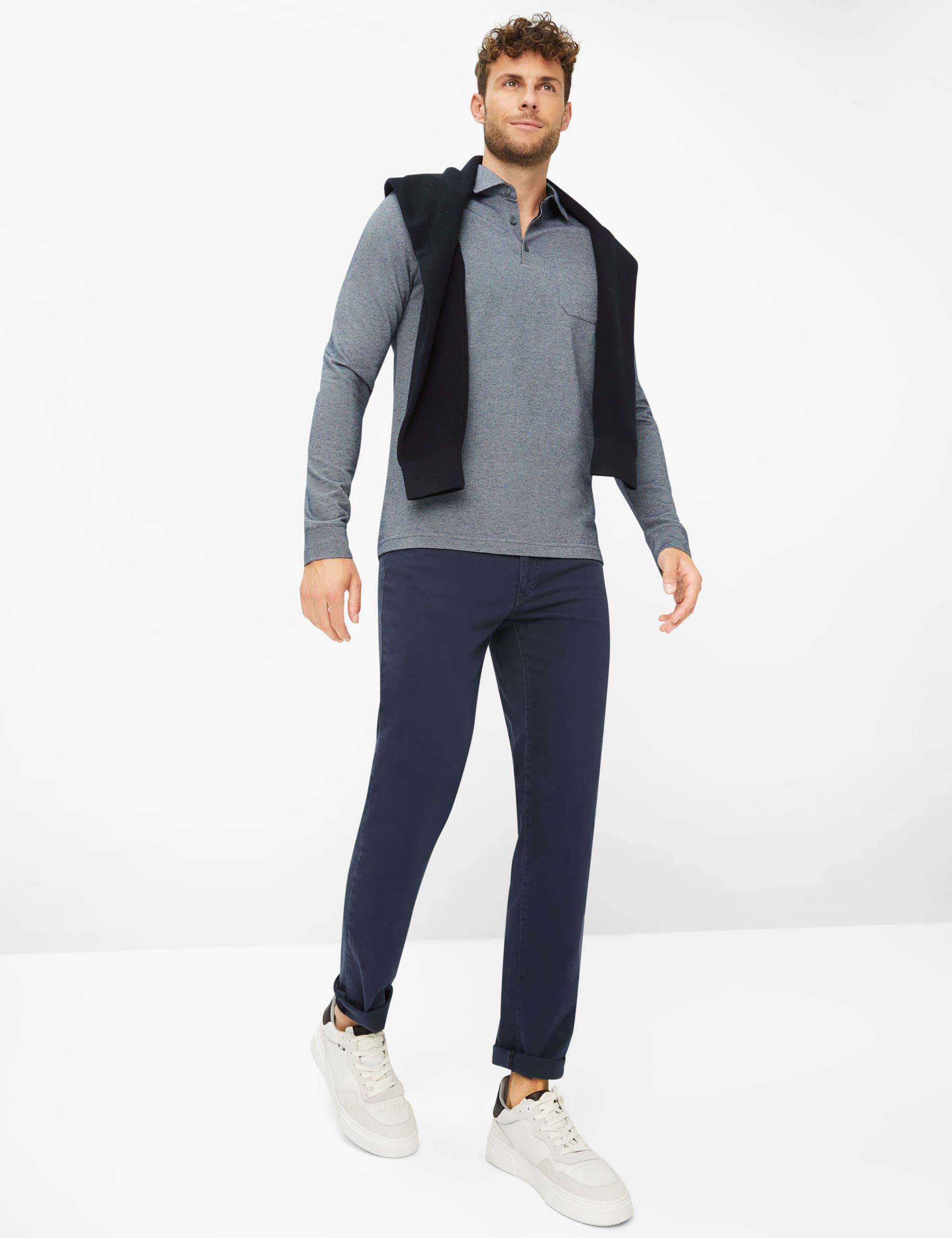 Men Style PHARELL dark navy  Model Outfit