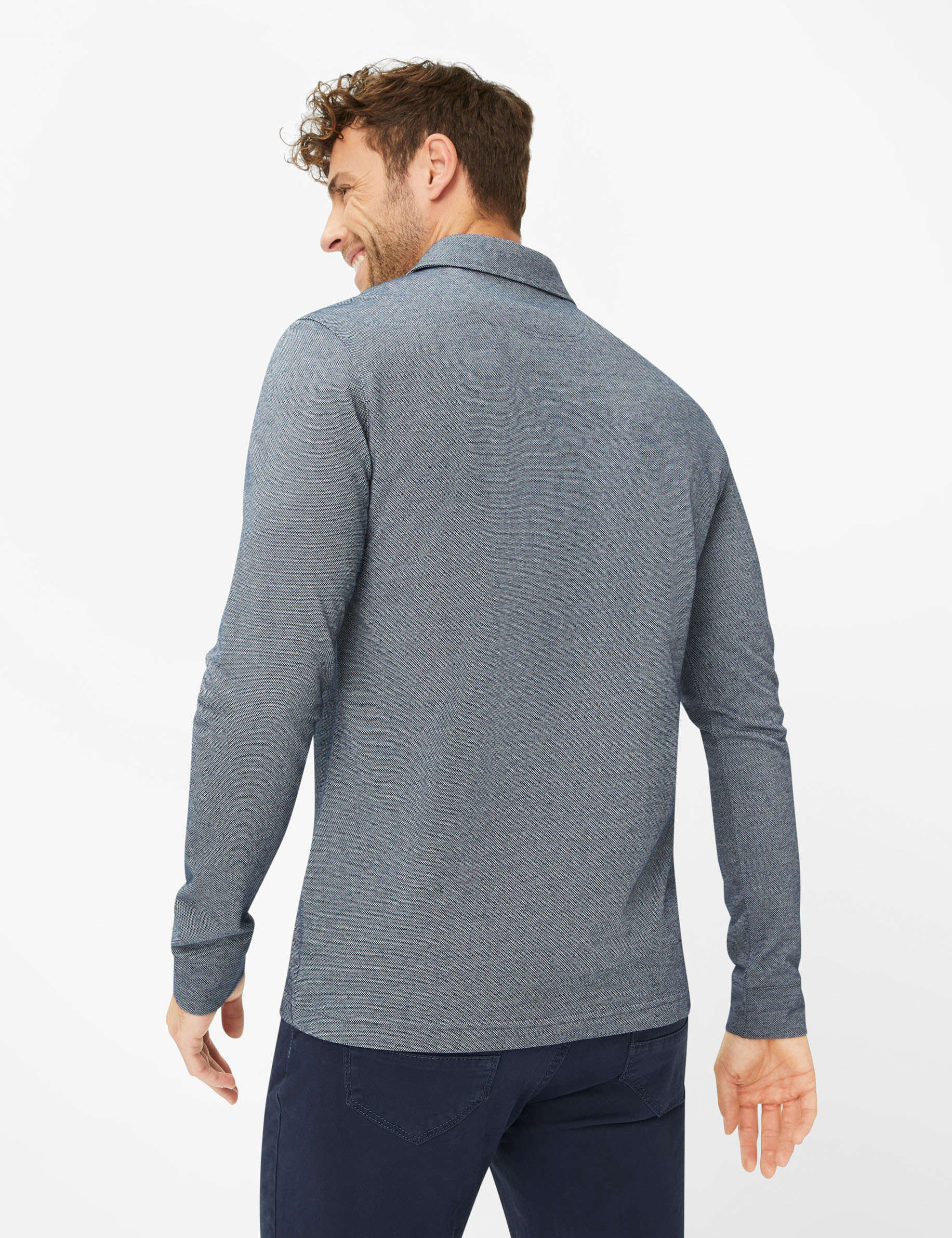 Men Style PHARELL dark navy  Model back