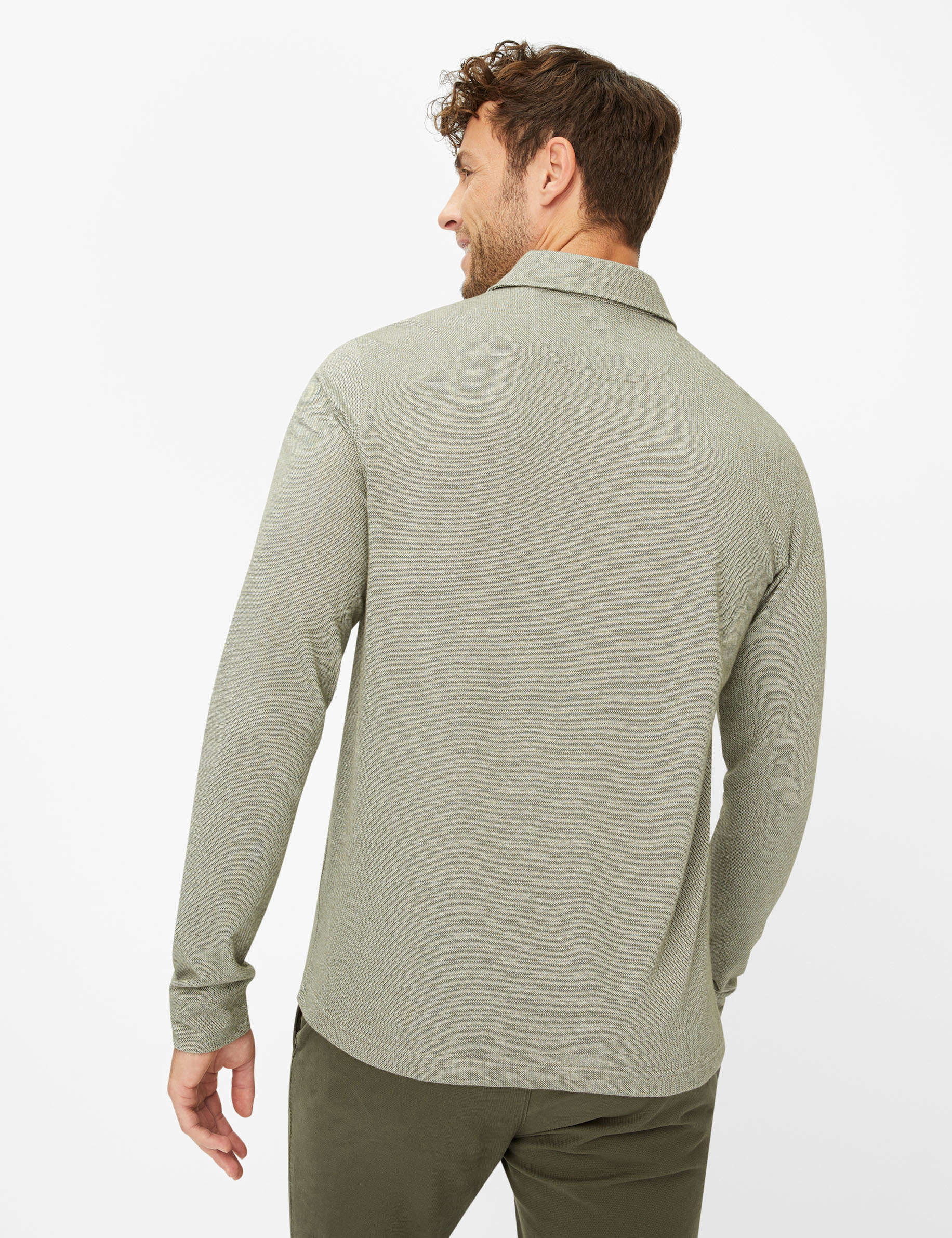 Men Style PHARELL olive  Model back