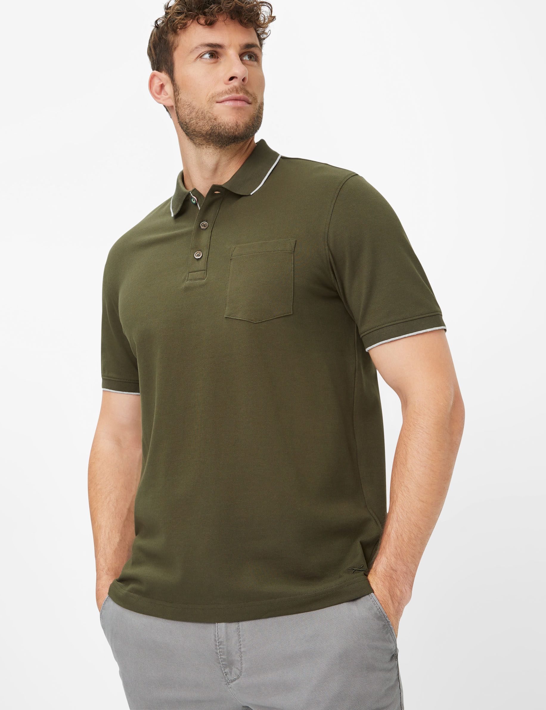 Men Style PETE olive  Model Front