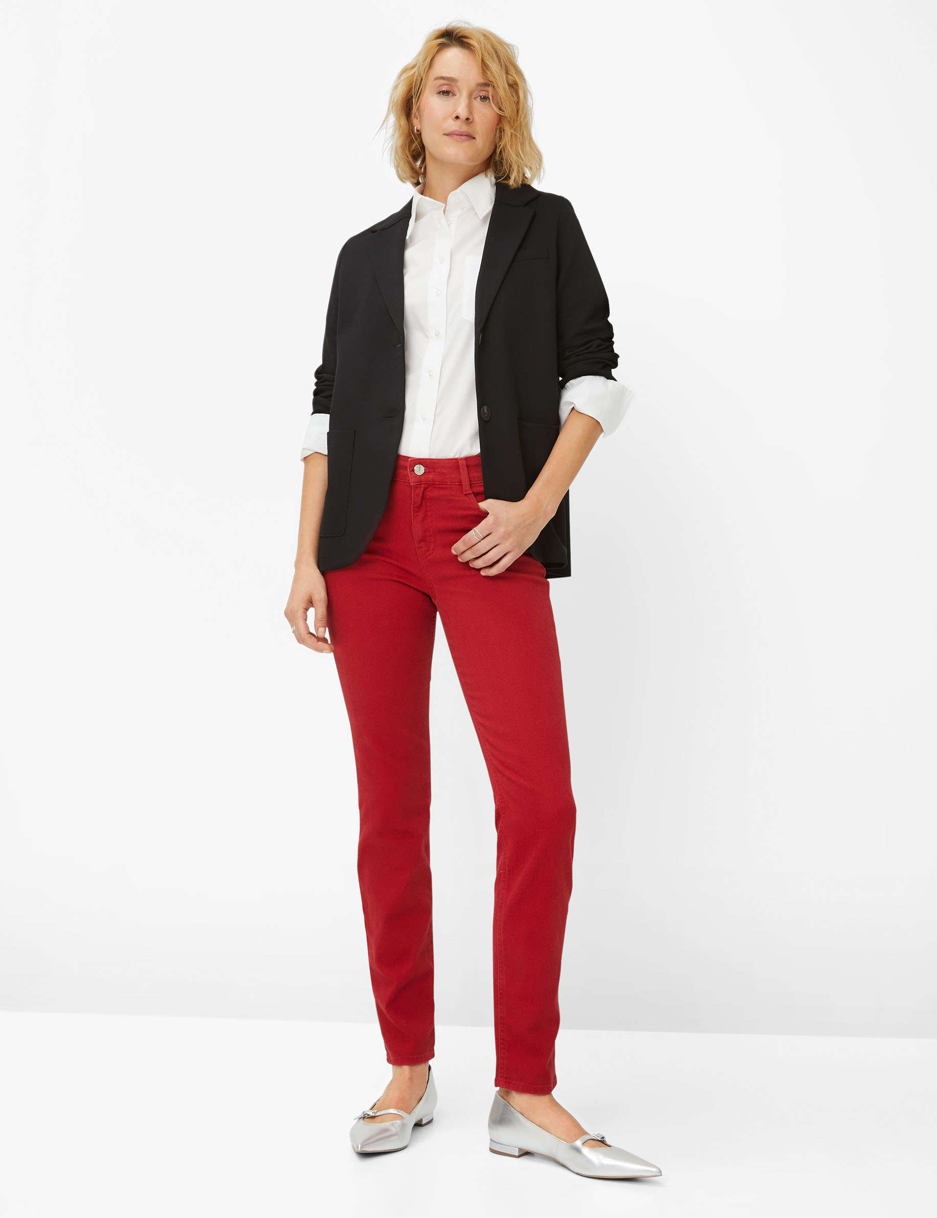 Women Style SHAKIRA CARMINE Slim Fit Model Outfit