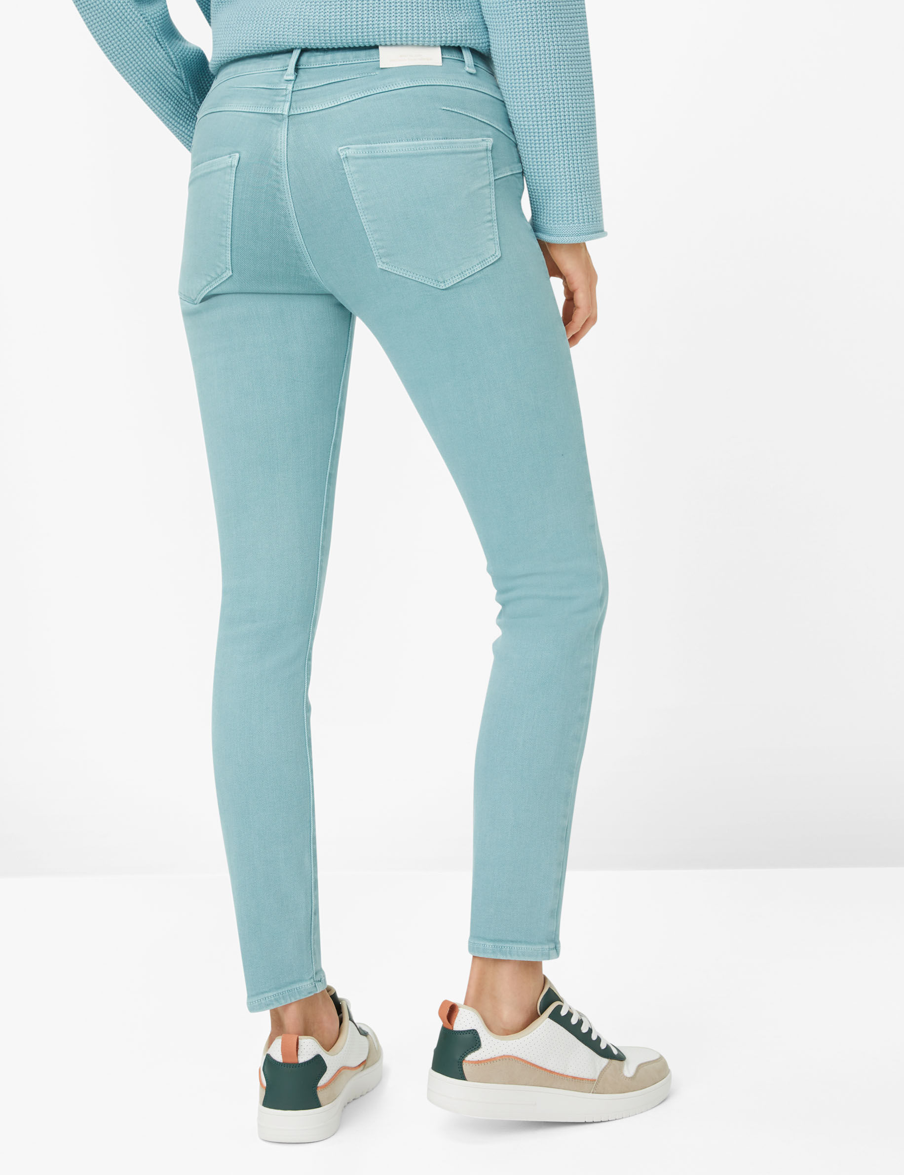 Women Style ANA DUSTY MINT Skinny Fit Model back