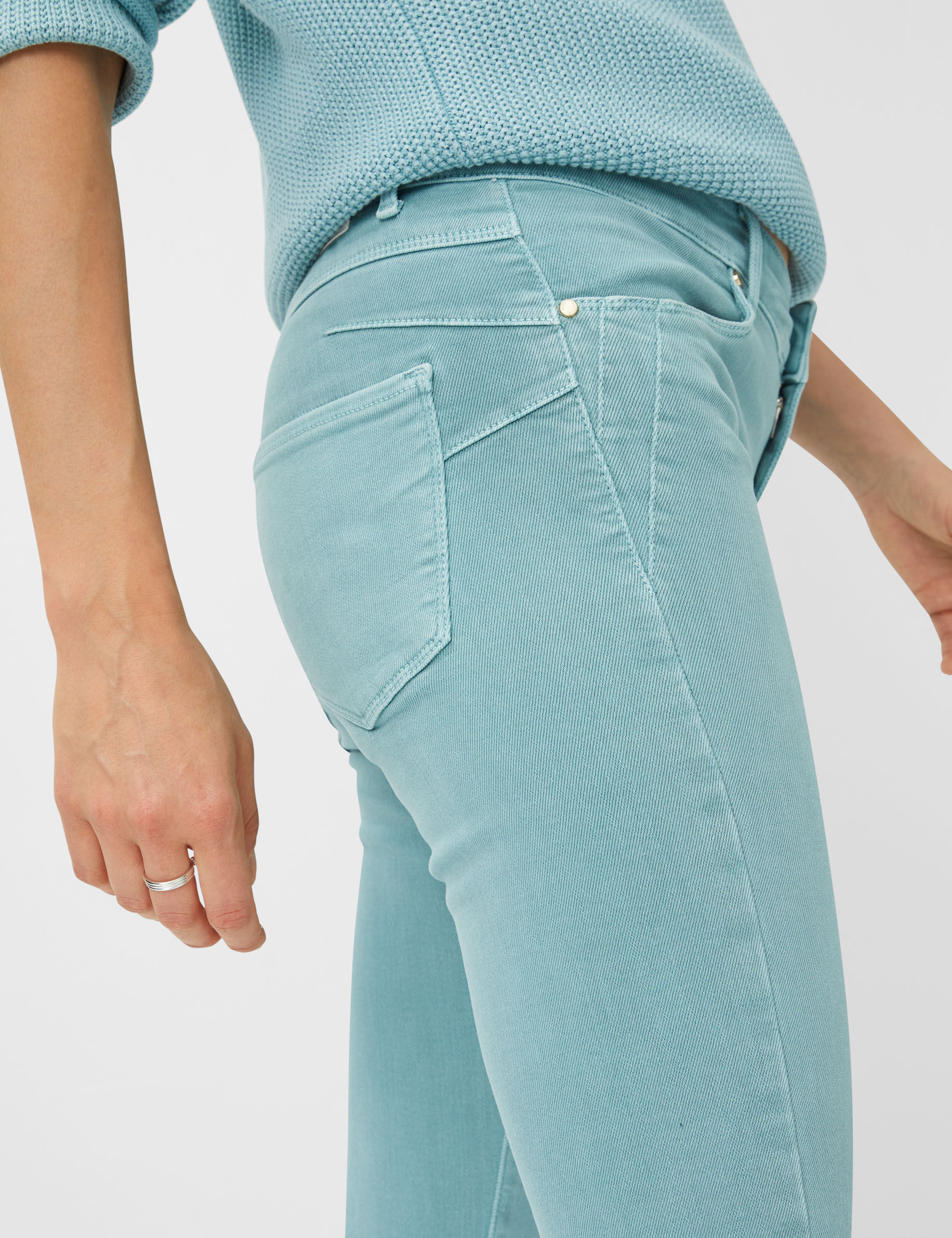 Women Style ANA DUSTY MINT Skinny Fit Detail 2