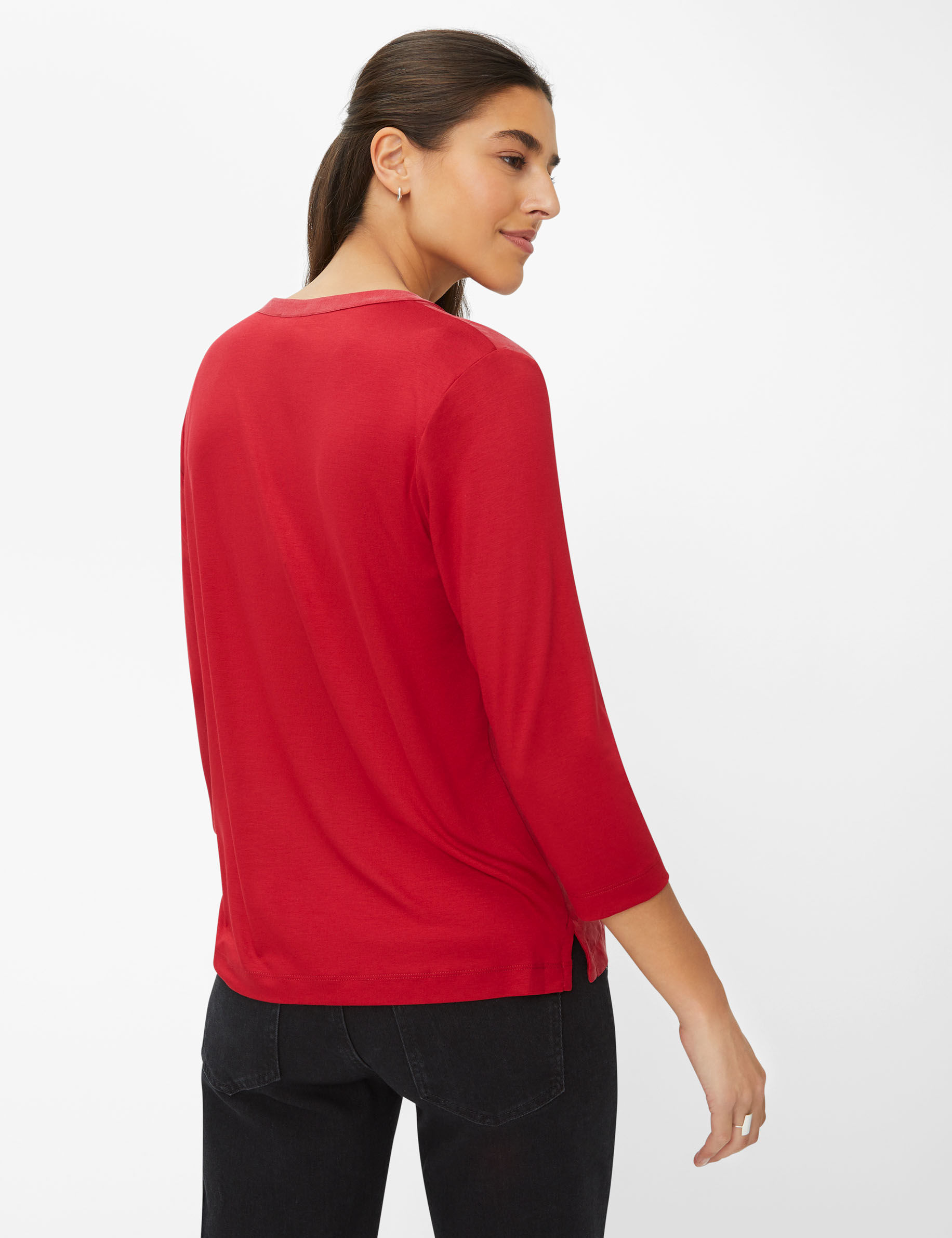 Women Style CLARISSA carmine  Model back