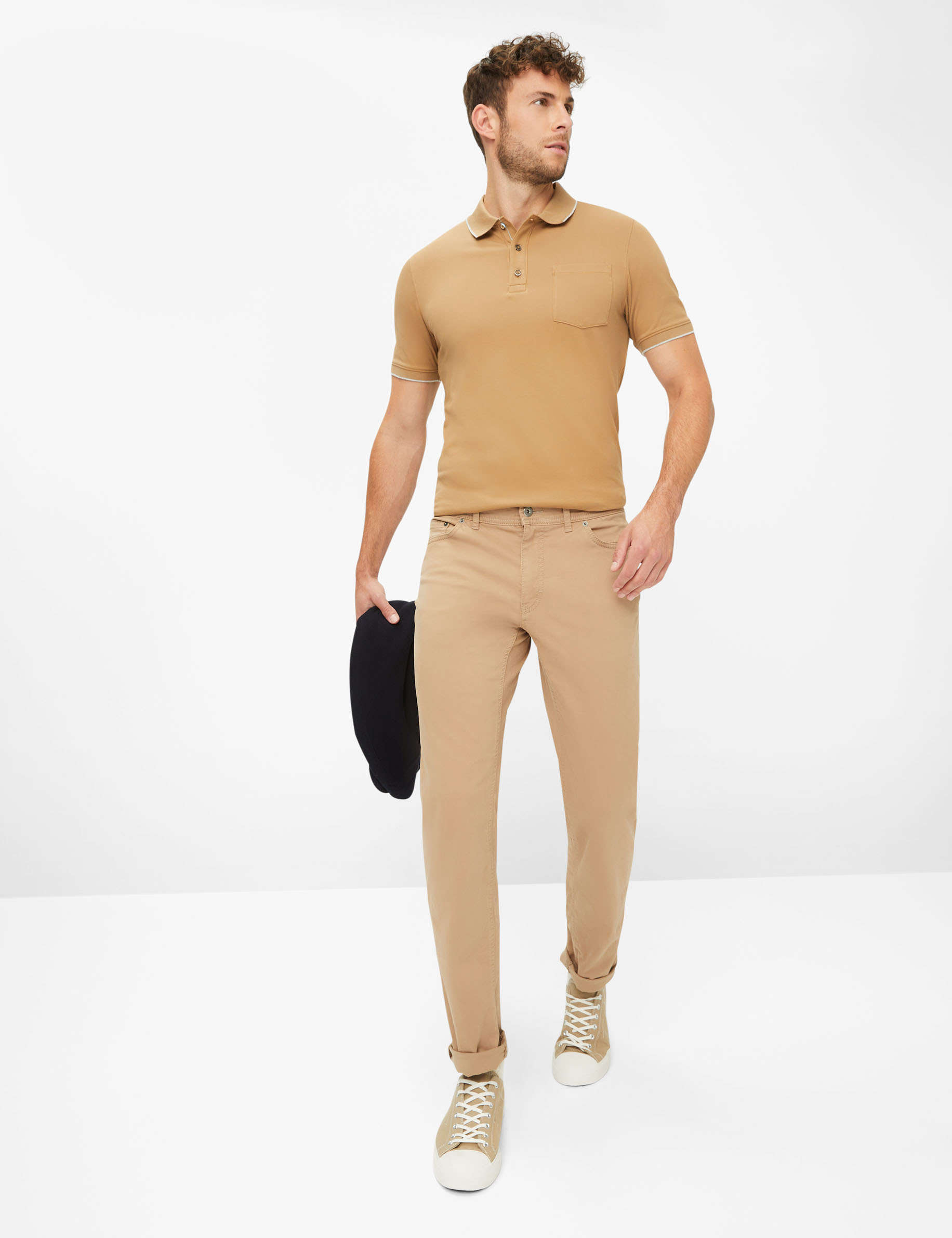 Men Style COOPER BEIGE Regular Fit Model Outfit