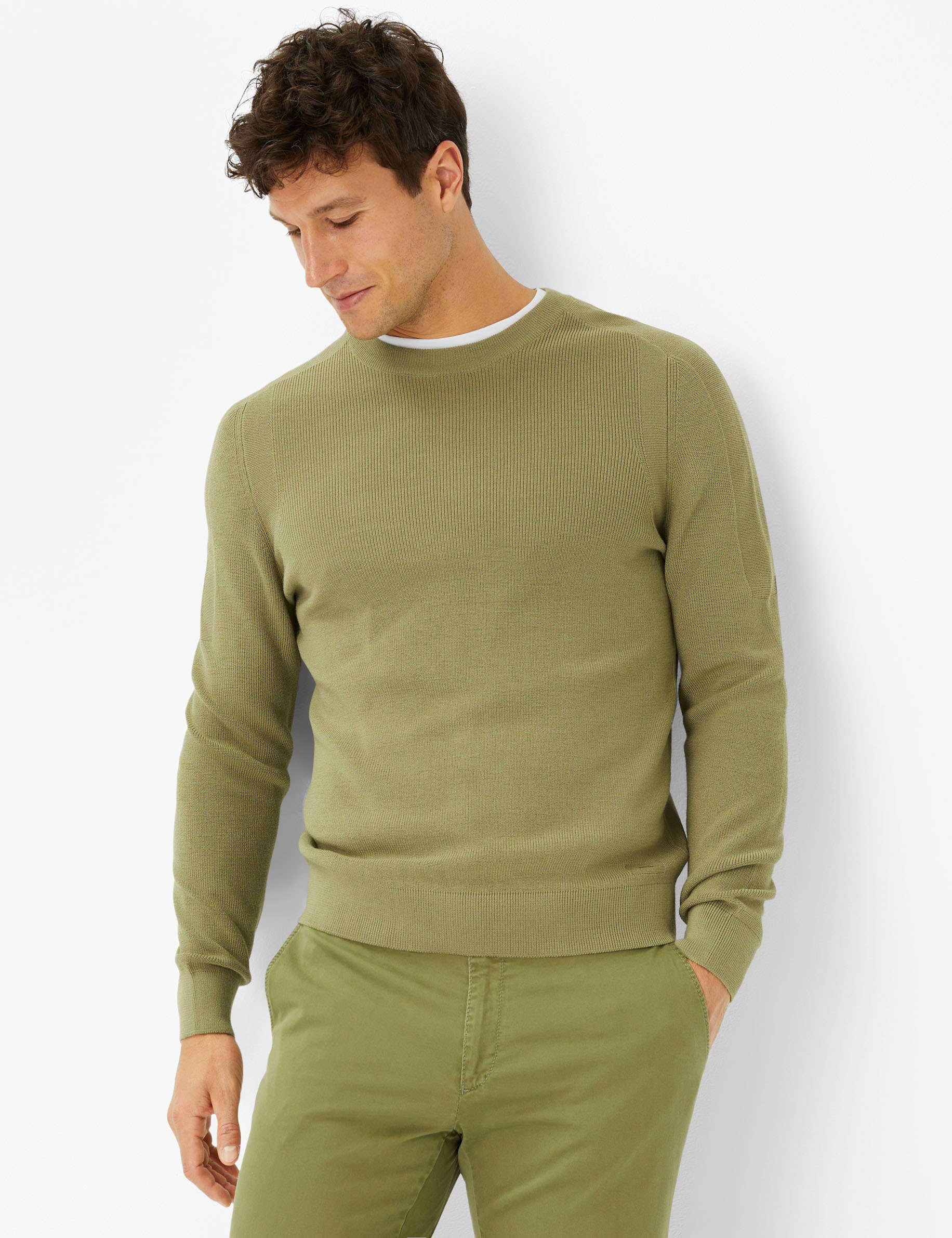 Shades of green, Men, Style ROY, MODEL_FRONT_ISHOP