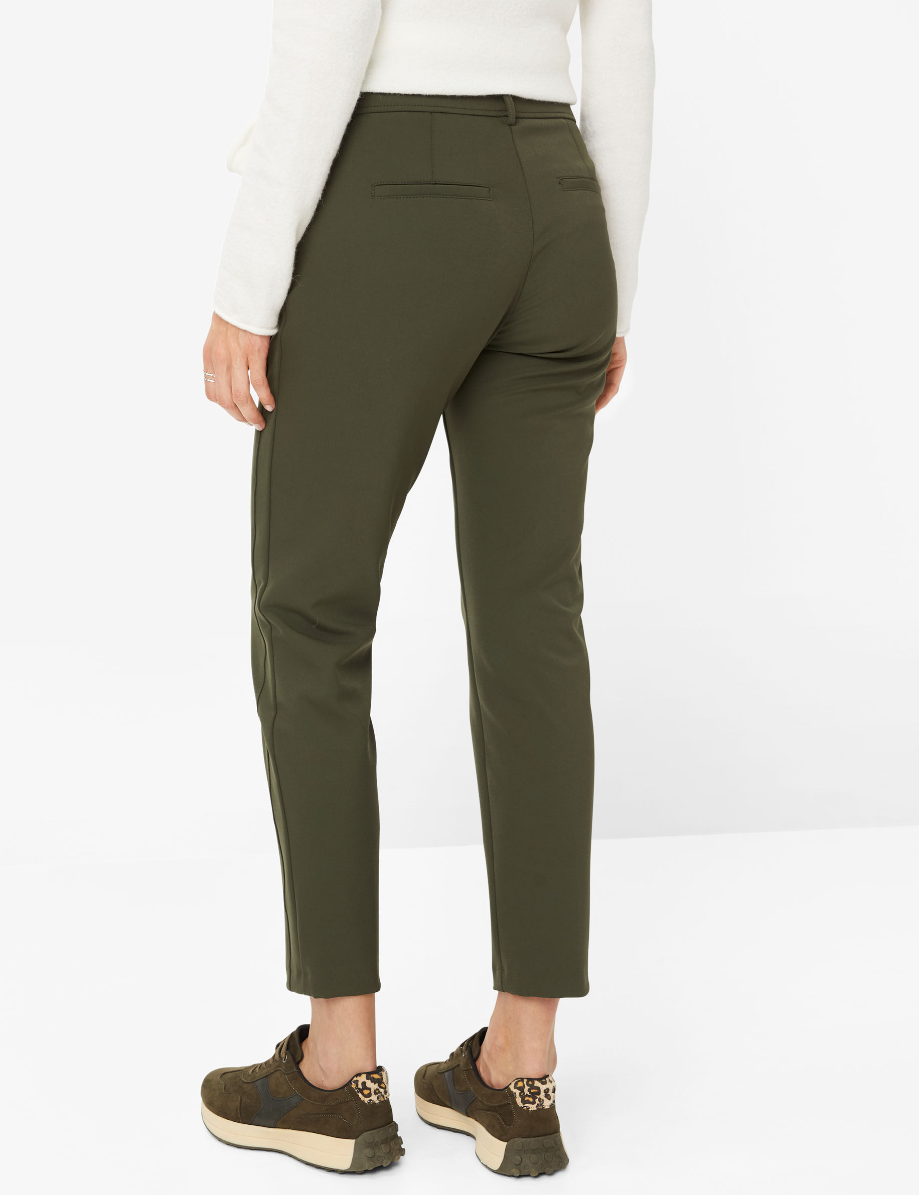 Women Style MARON S DARK KHAKI Regular Fit Model back