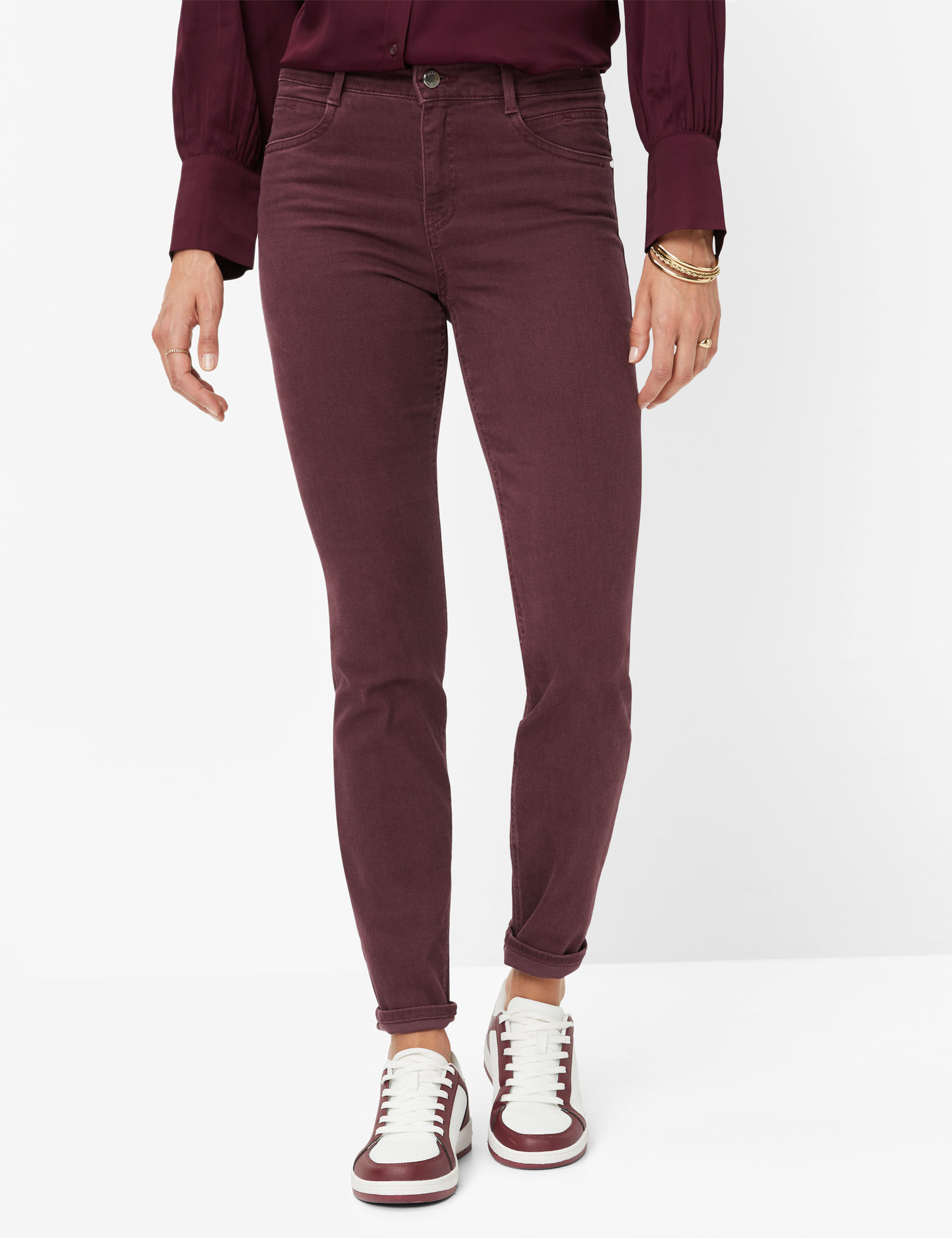 Women Style SHAKIRA BERRY Slim Fit Model Front