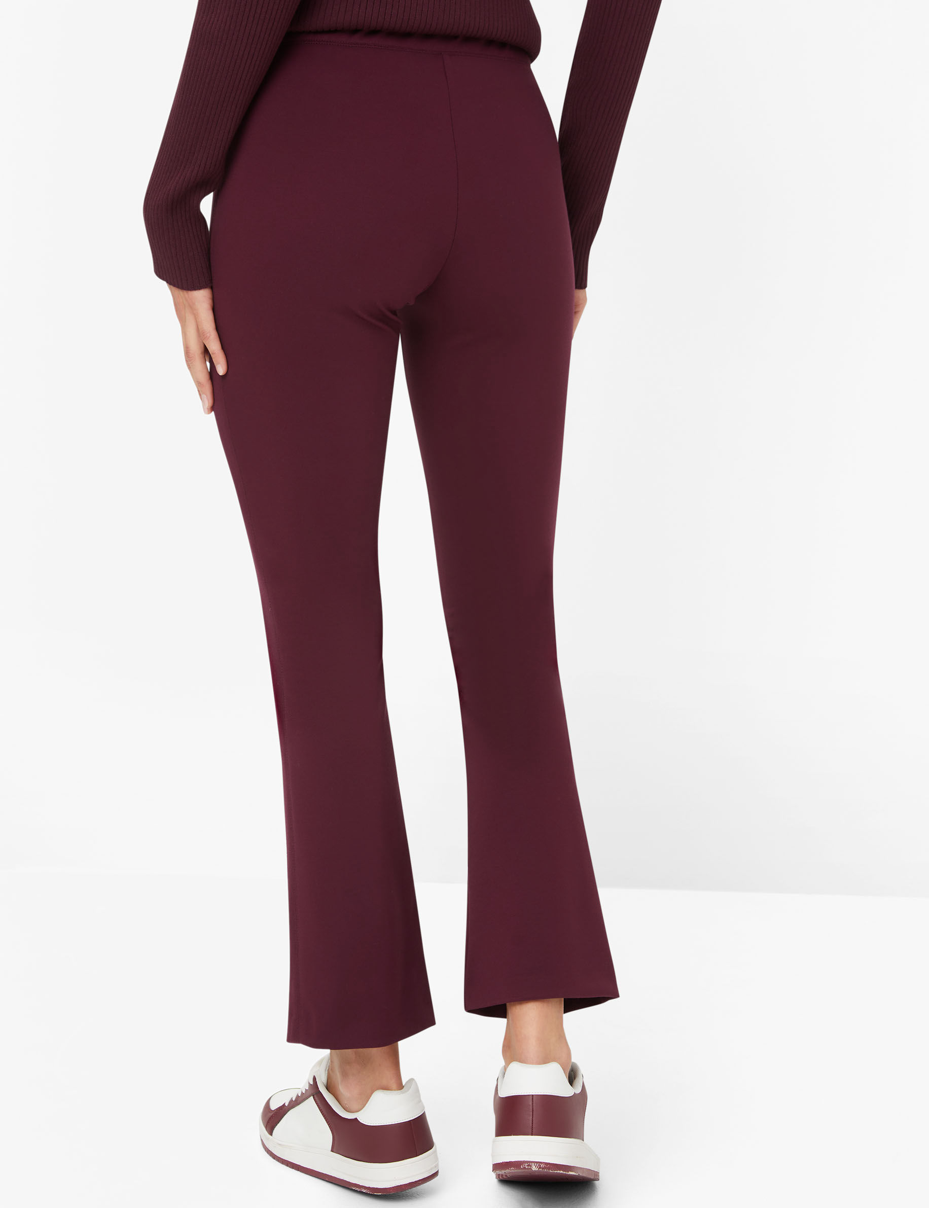 Women Style MALOU S BERRY Skinny Fit Model back