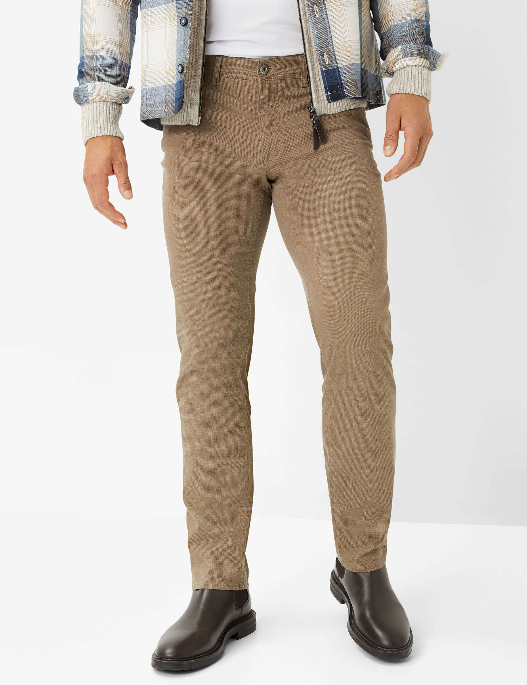 Men Style COOPER CAMEL Regular Fit Model Front