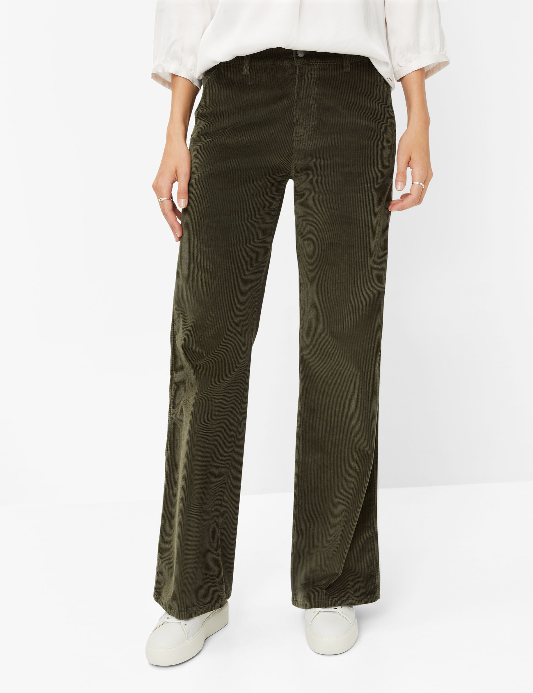 Women Style MAINE DARK KHAKI Wide Leg Model Front