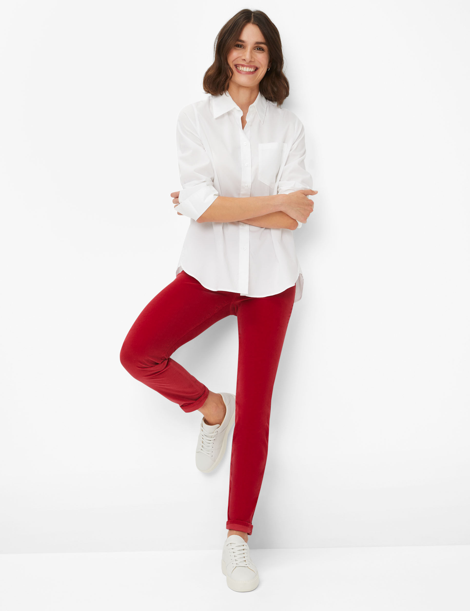 Women Style SHAKIRA CARMINE Slim Fit Model Outfit