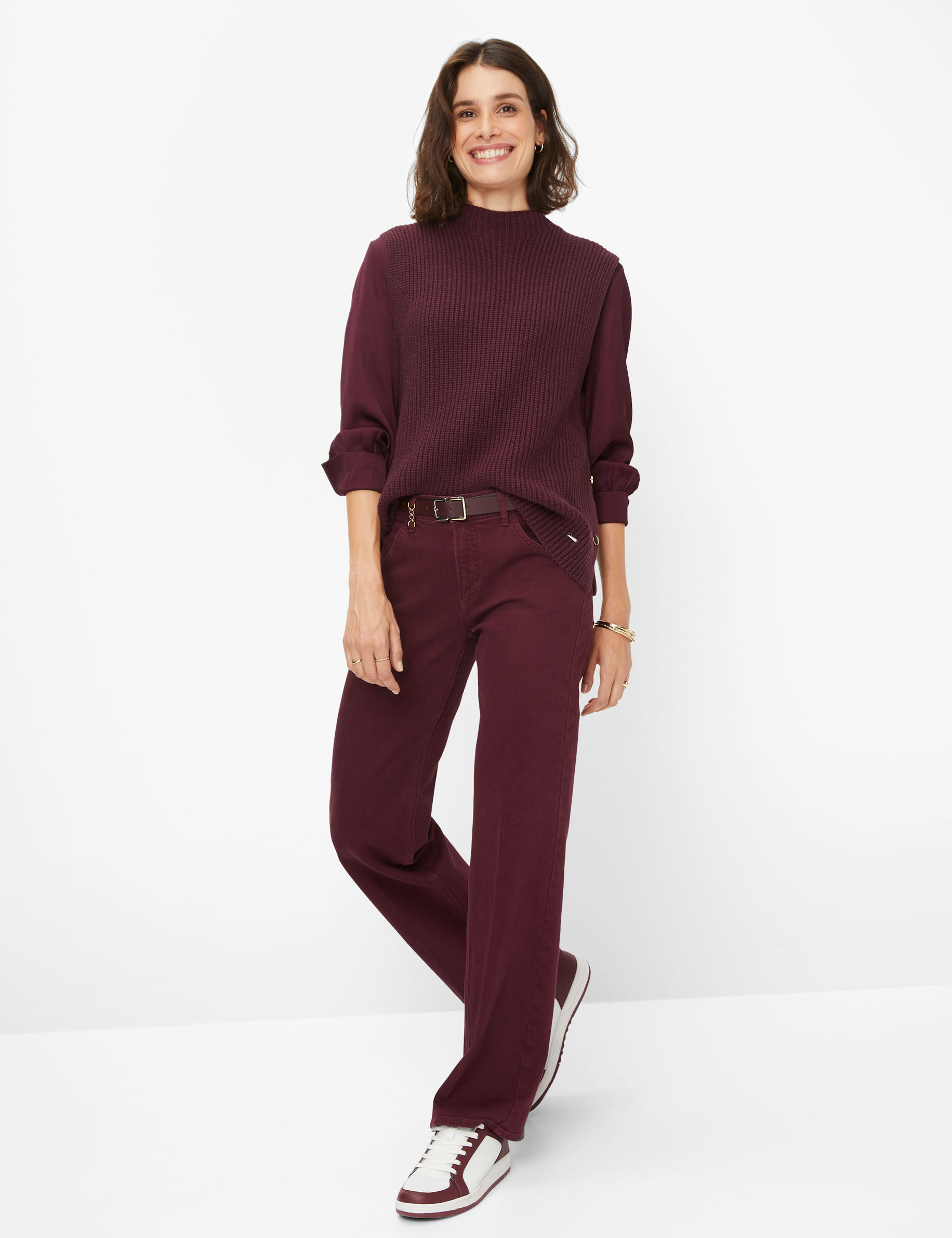 Women Style MAINE BERRY Wide Leg Model Outfit